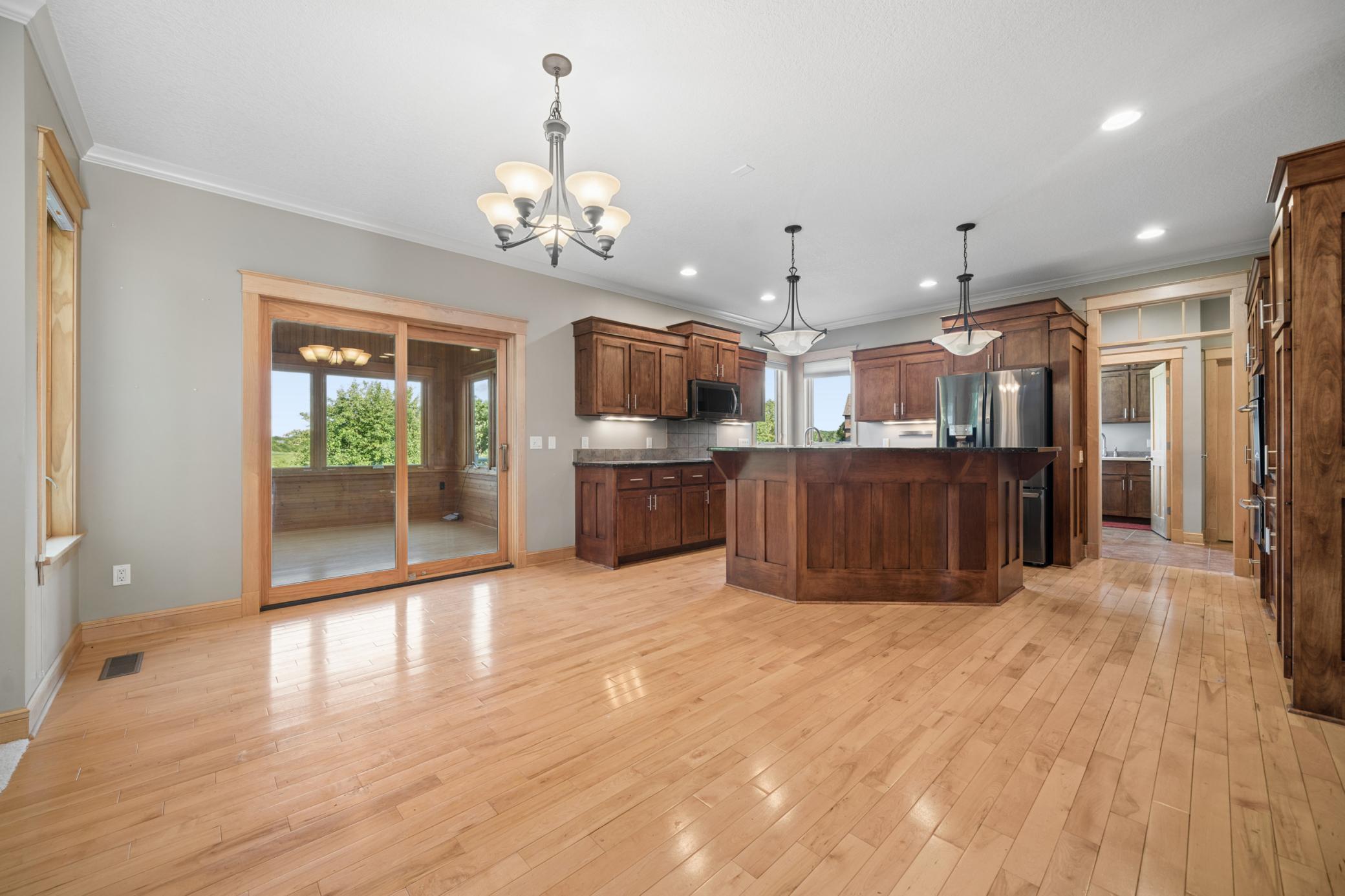 5352 Scenic Oak Drive SW