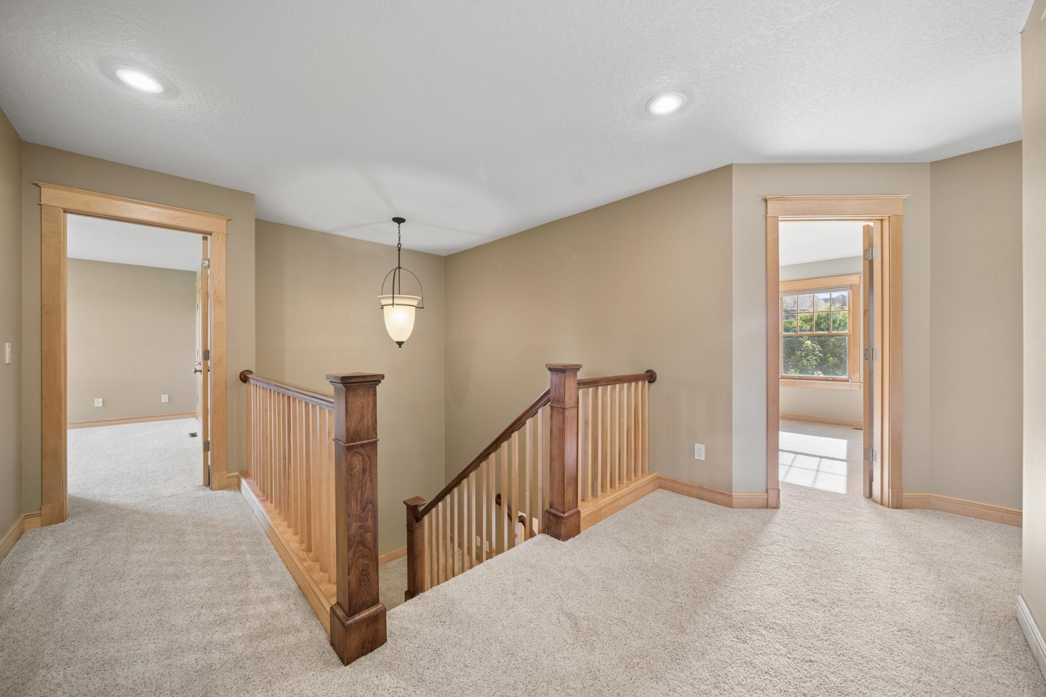 5352 Scenic Oak Drive SW
