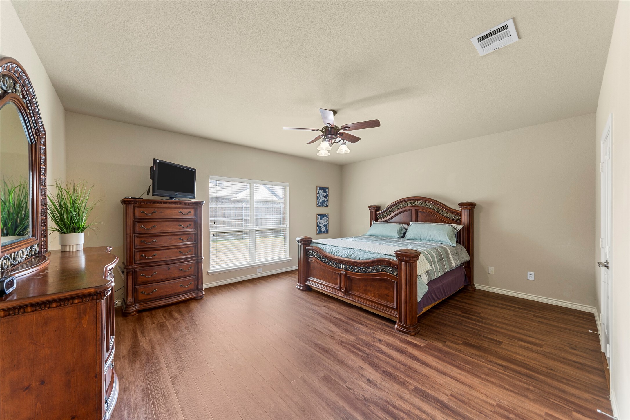 1620 Nestledown Drive