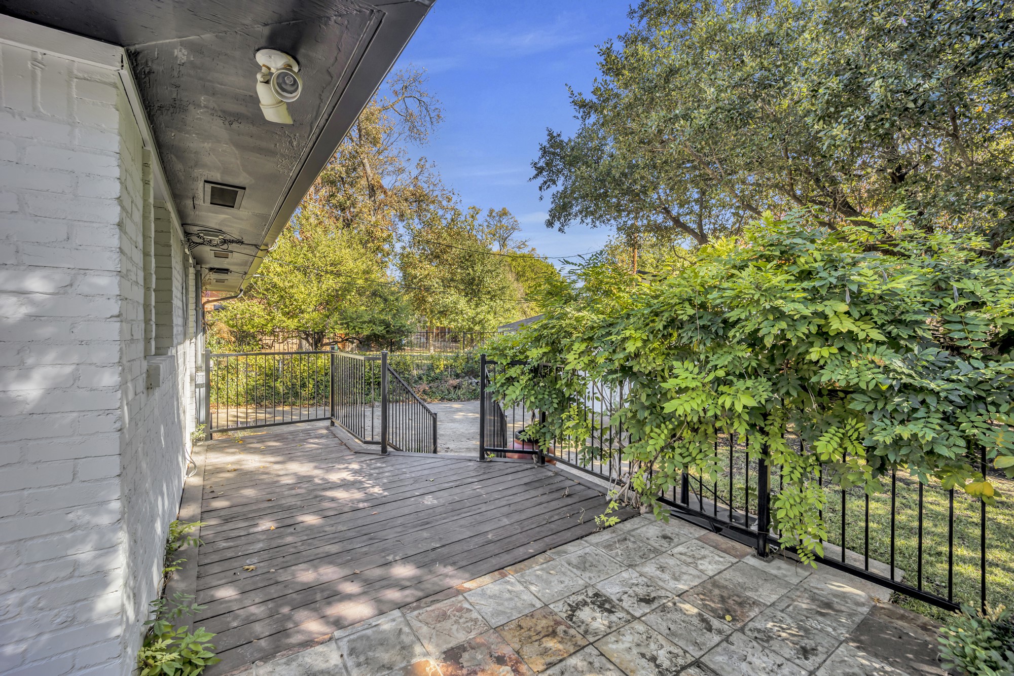 7242 Alexander Drive