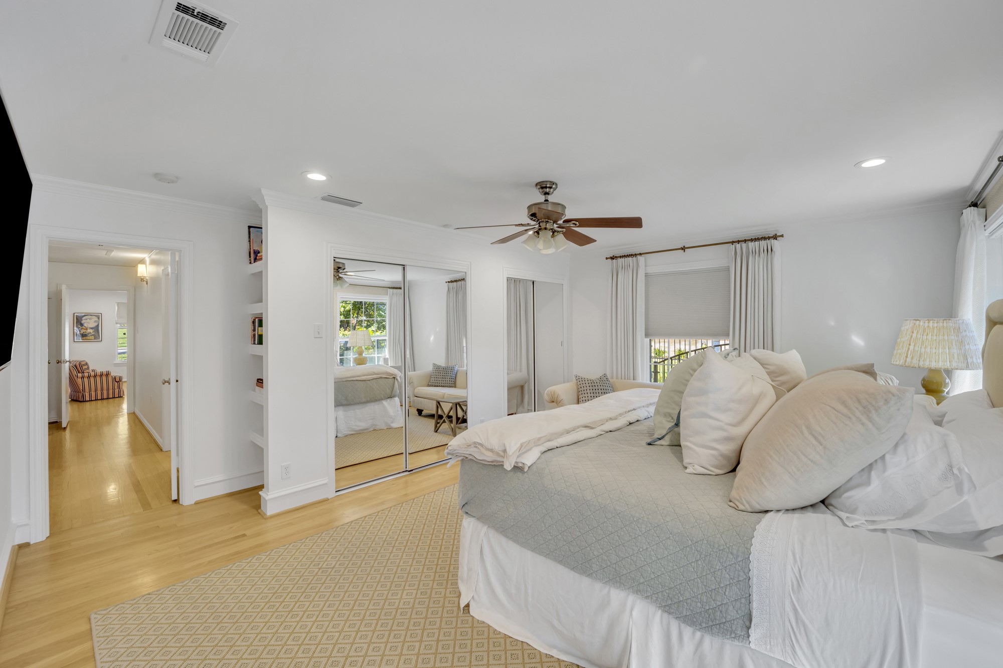 7242 Alexander Drive