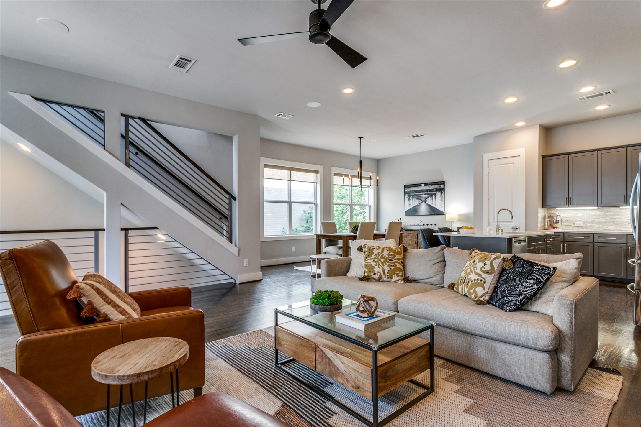 6025 Chimera Court