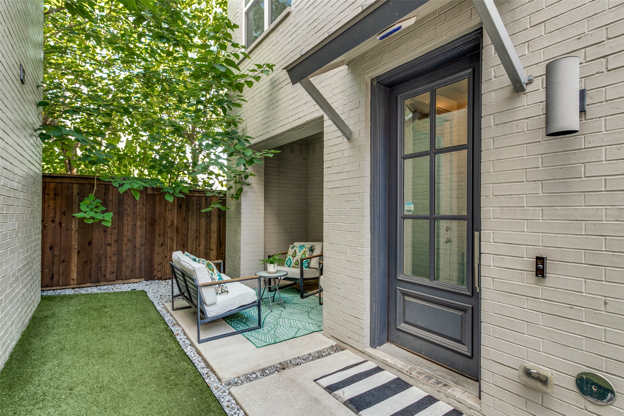 6025 Chimera Court