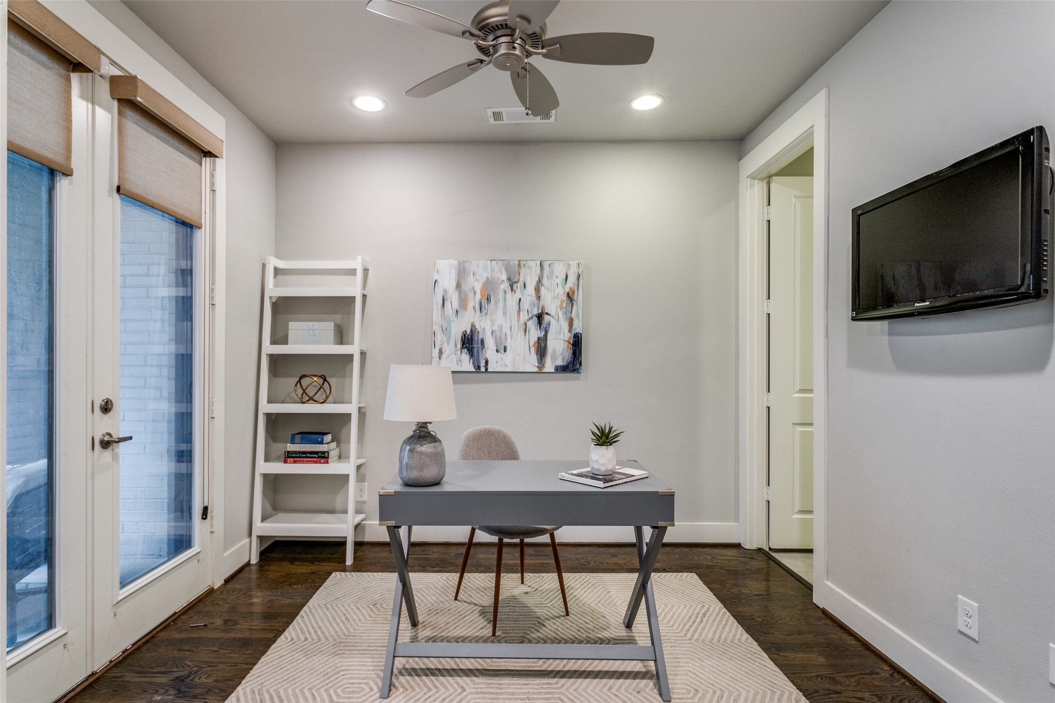 6025 Chimera Court
