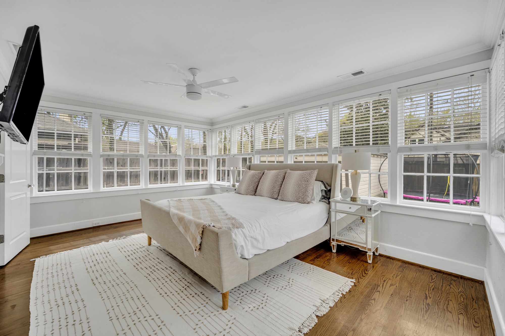511 Clermont Avenue