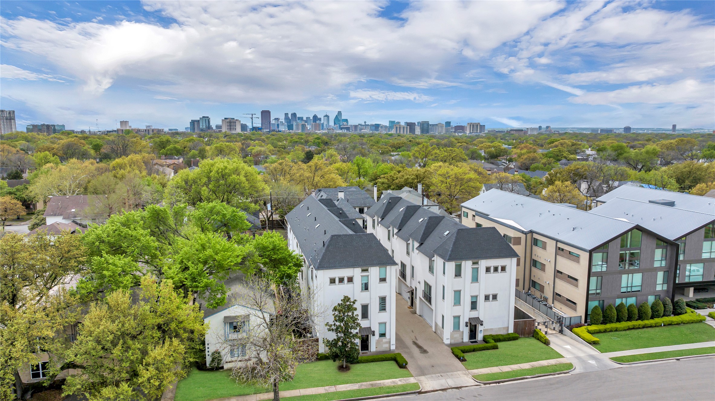 3515 Normandy Avenue 4