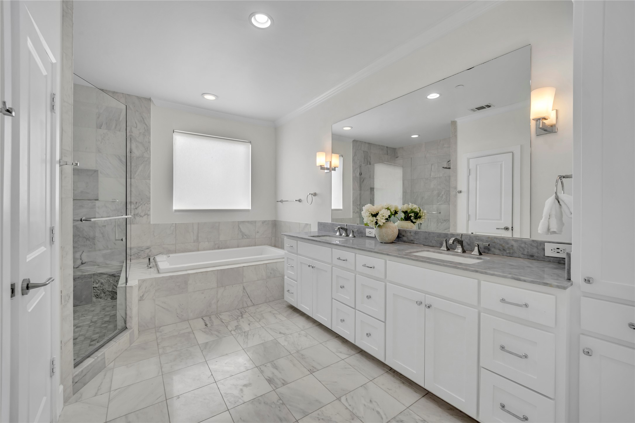 3515 Normandy Avenue 4