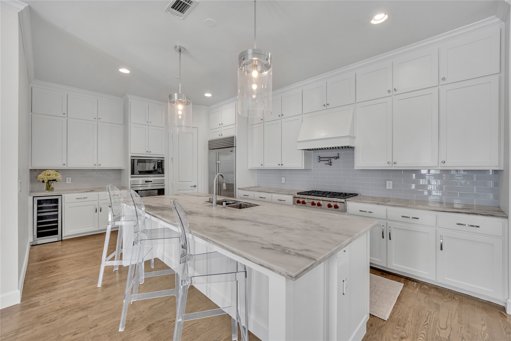 3515 Normandy Avenue 4