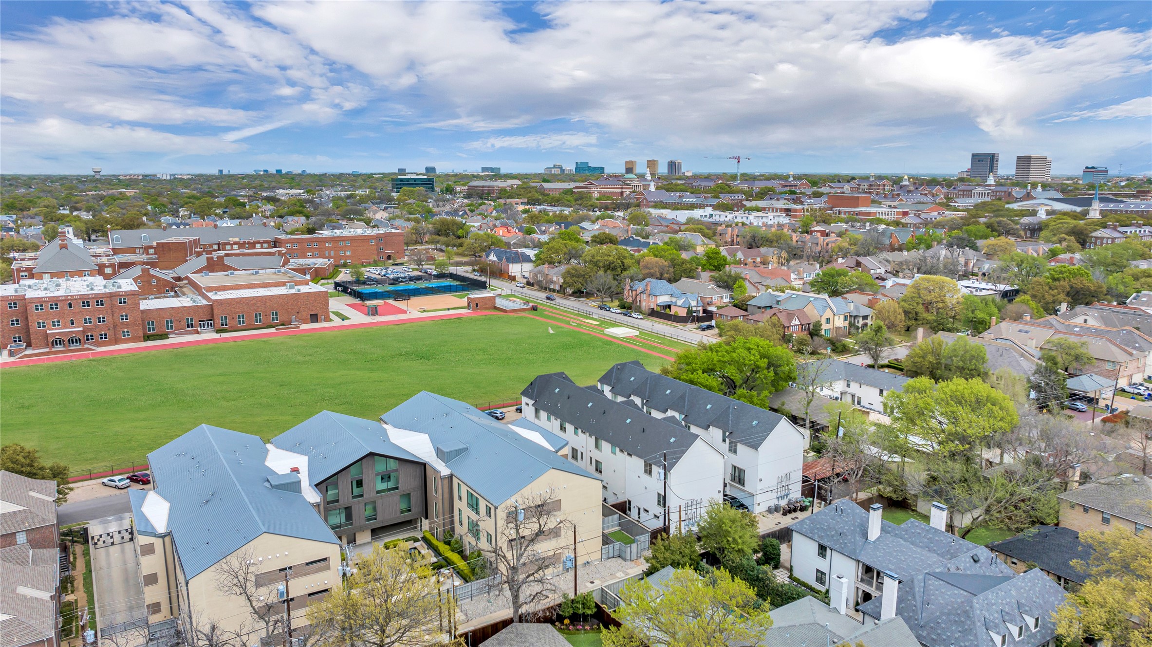 3515 Normandy Avenue 4