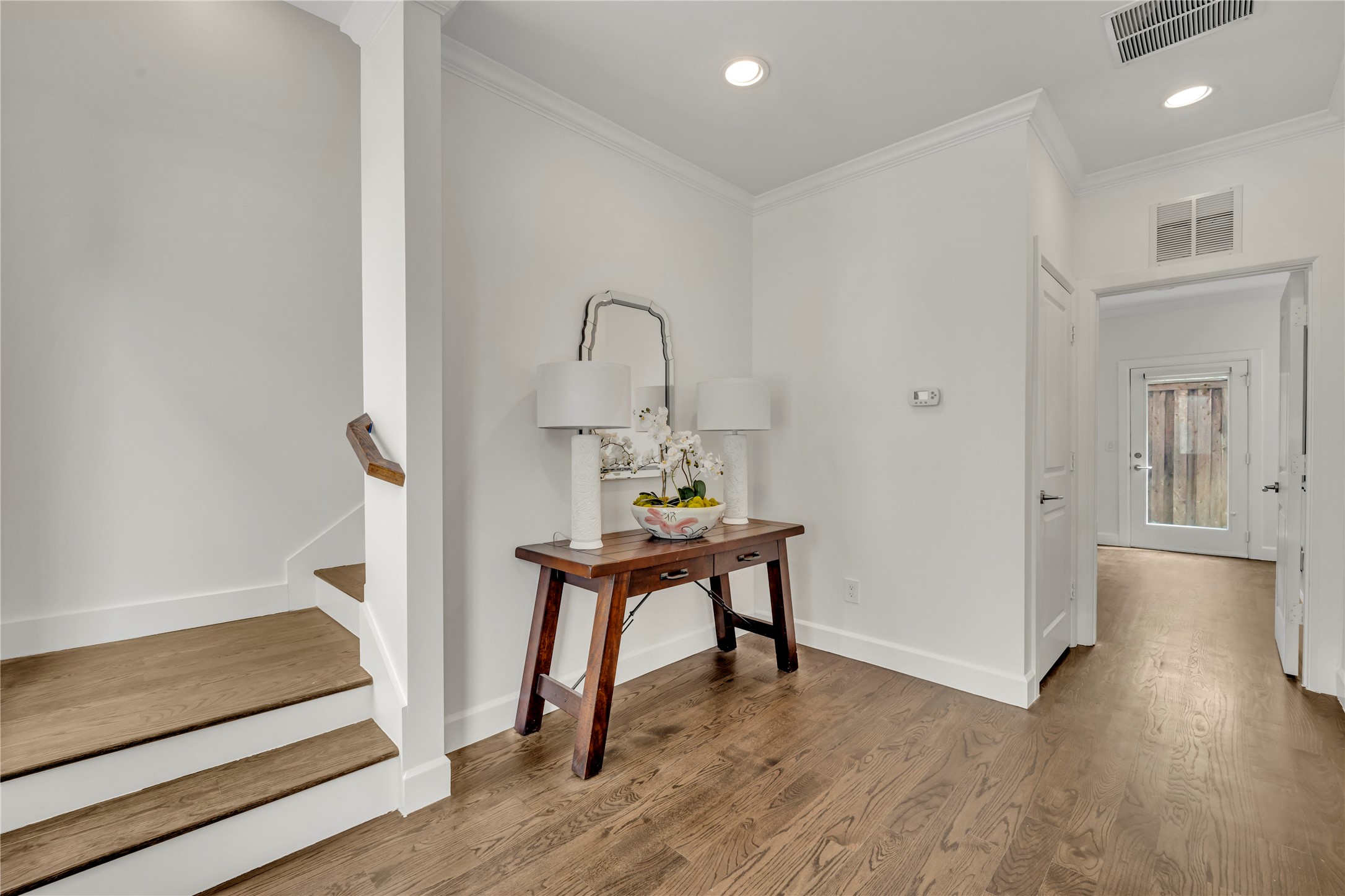 3515 Normandy Avenue 4