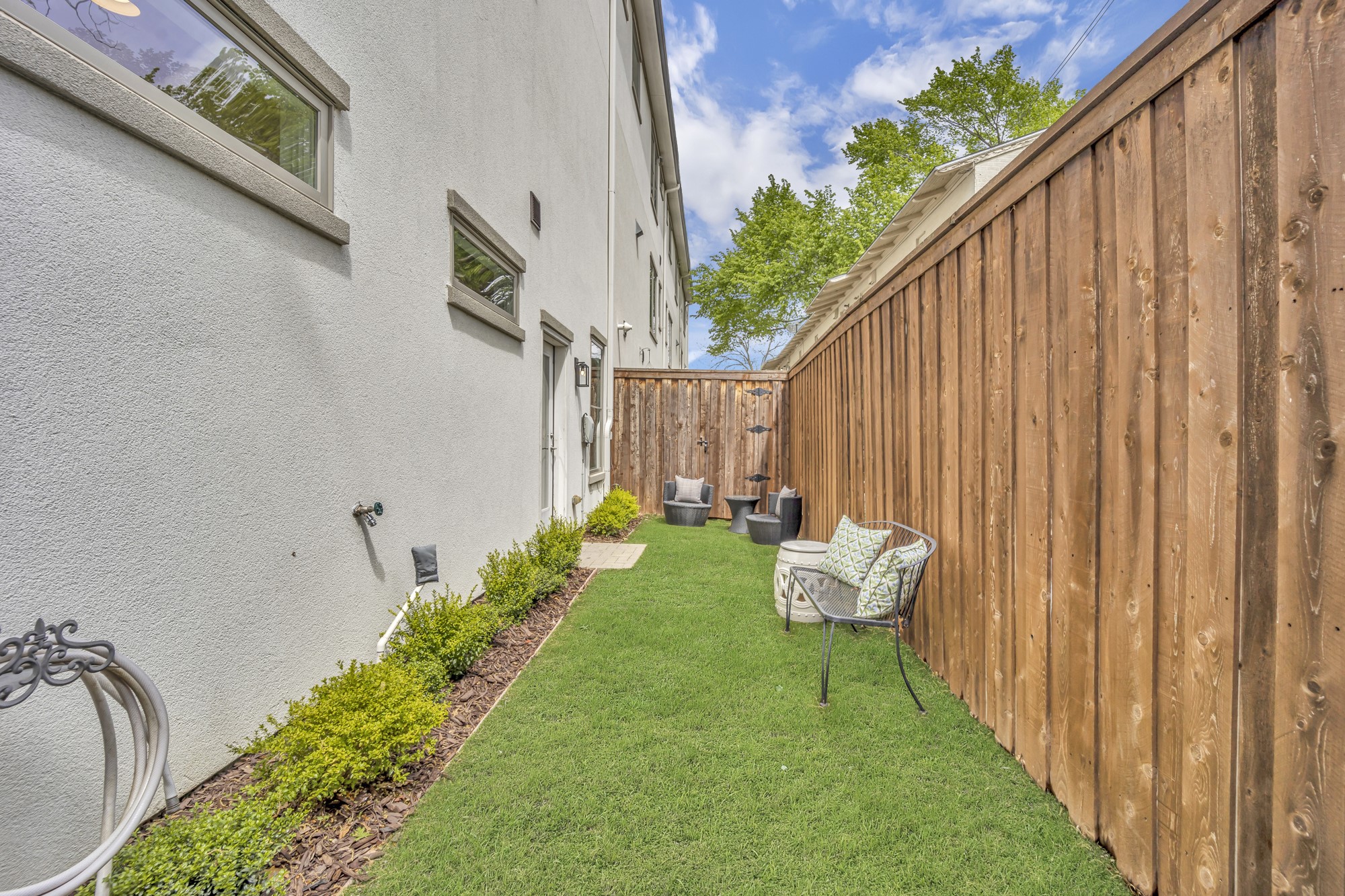 3515 Normandy Avenue 4