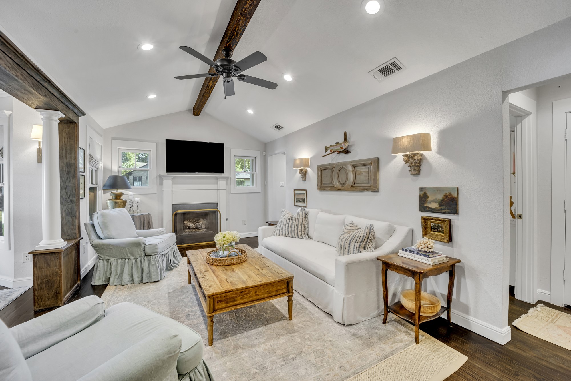 6034 Monticello Avenue