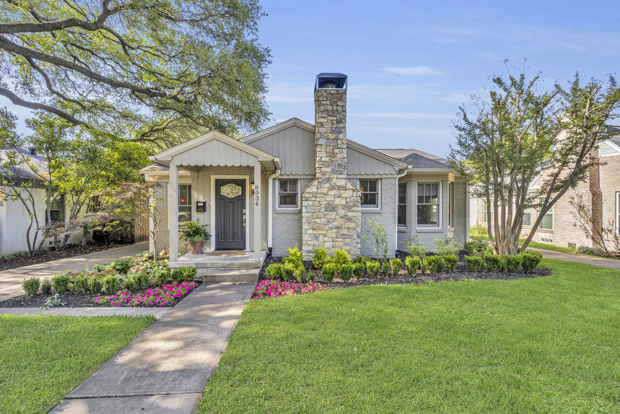 6034 Monticello Avenue