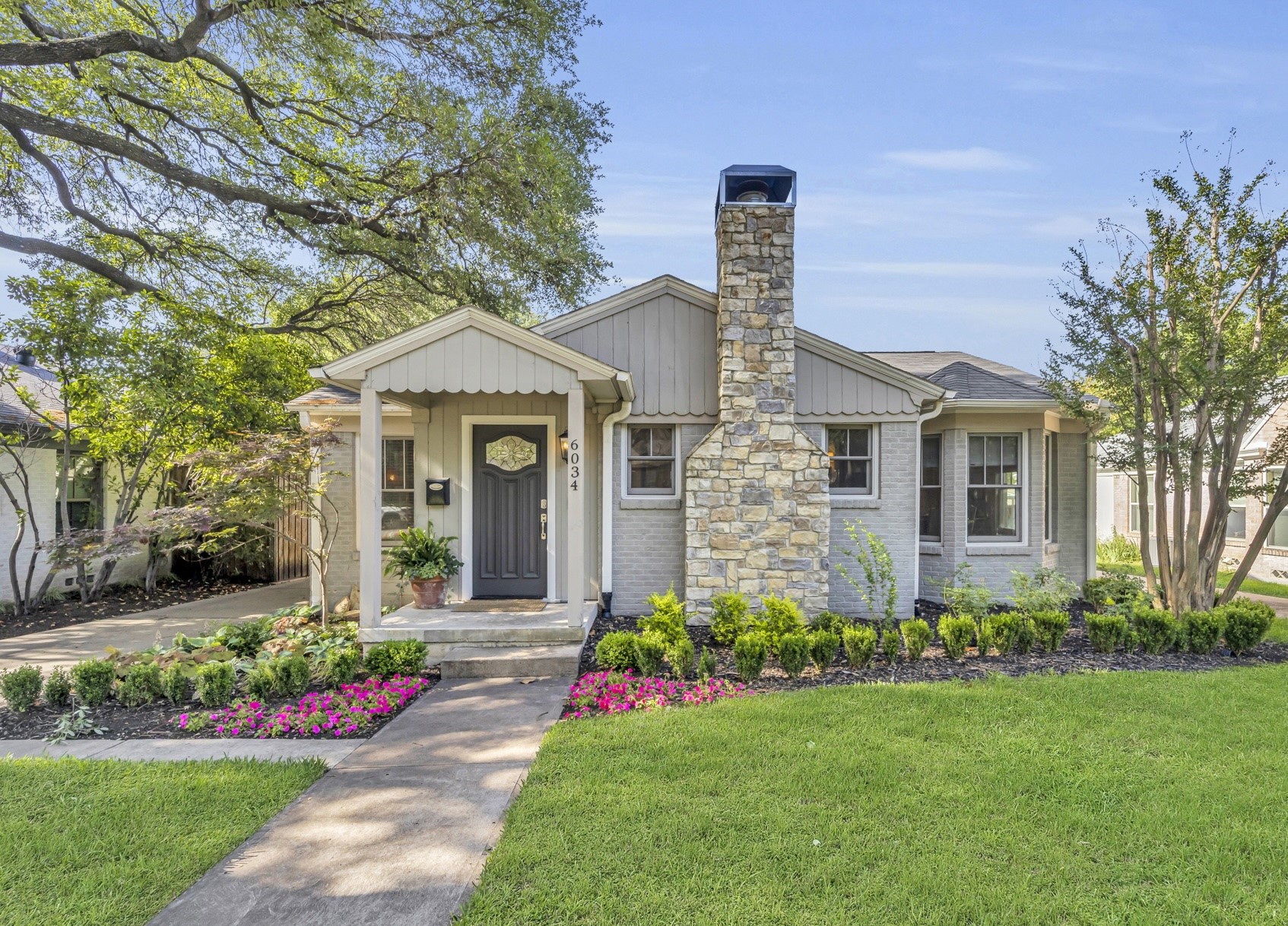 6034 Monticello Avenue