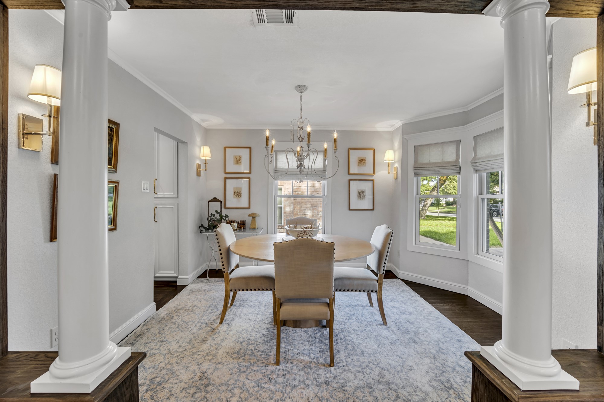 6034 Monticello Avenue