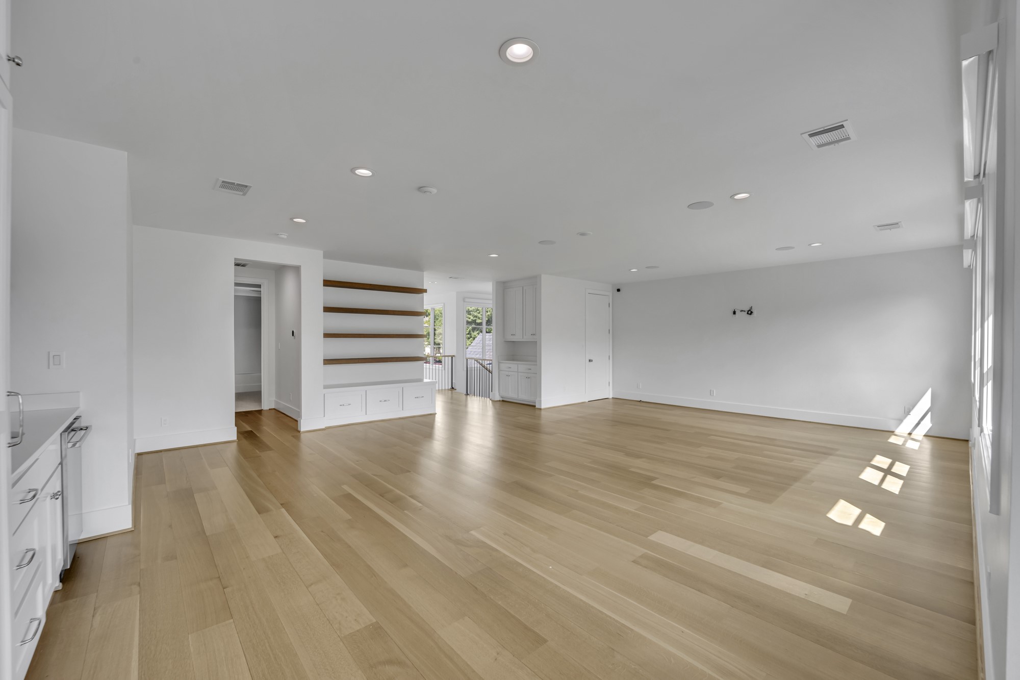 7141 Lyre Lane