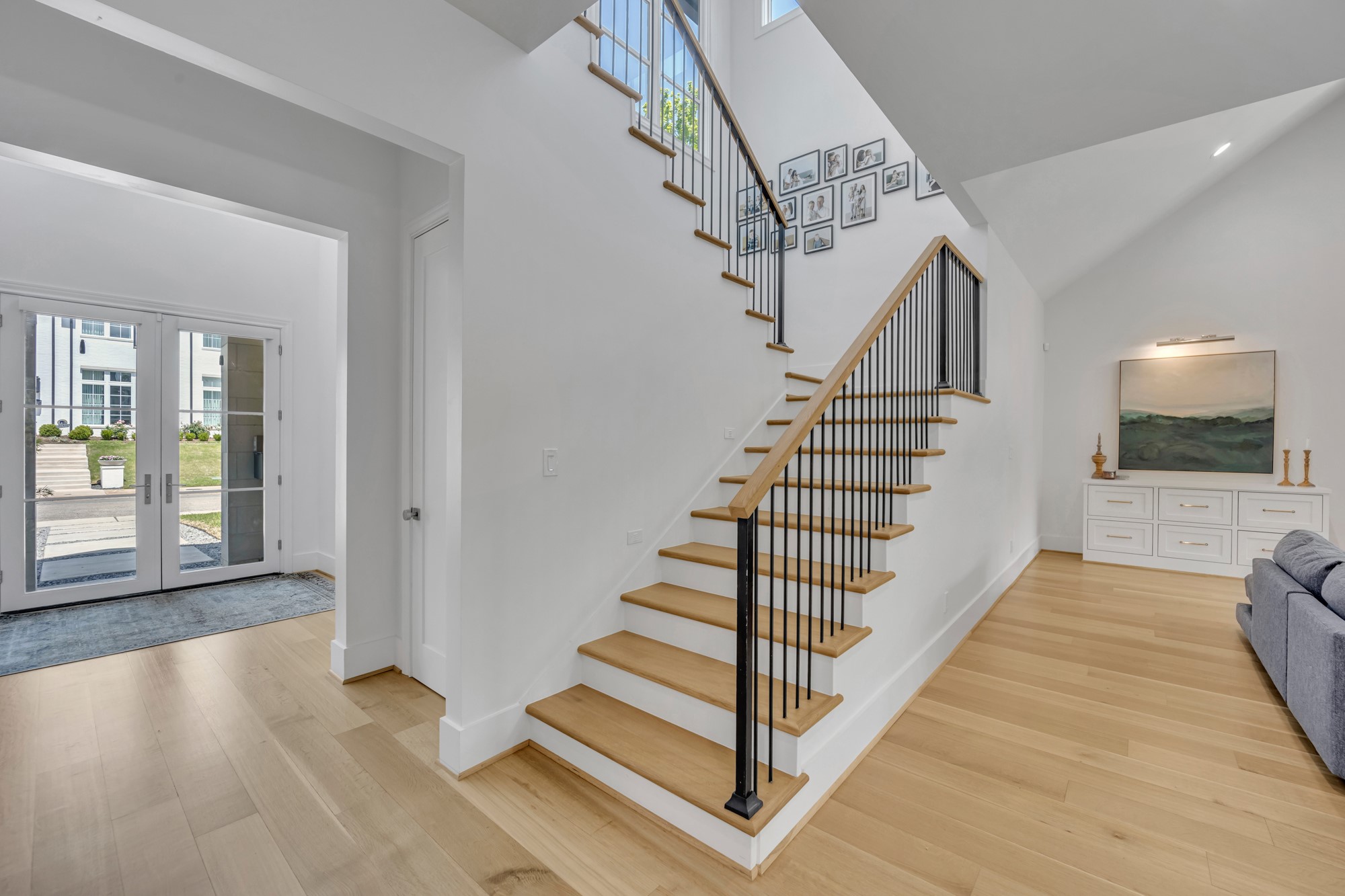 7141 Lyre Lane