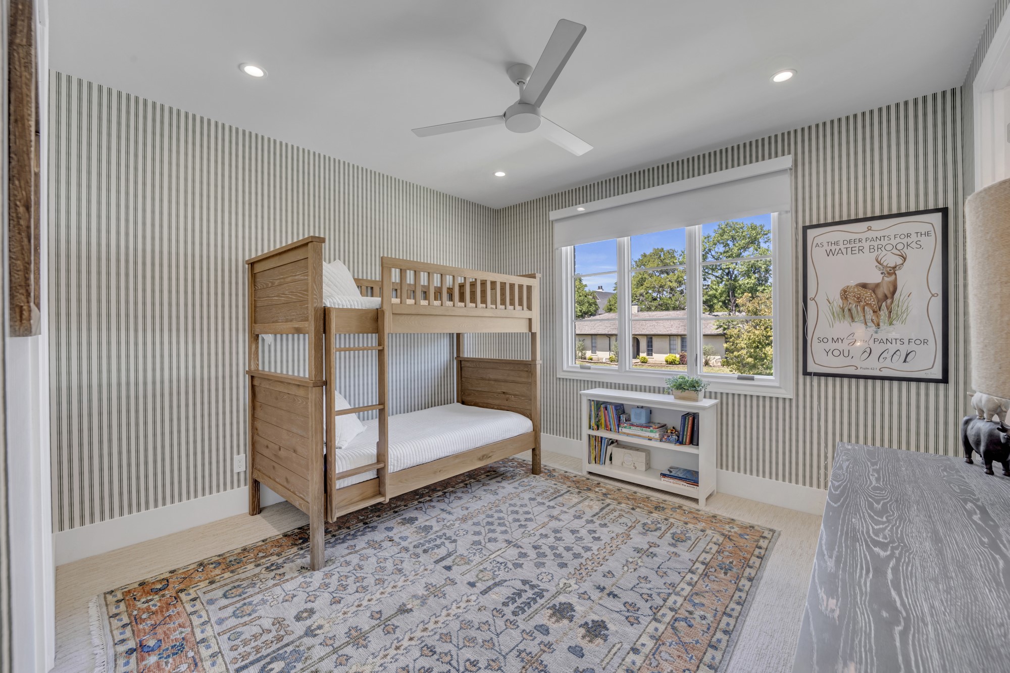 7141 Lyre Lane