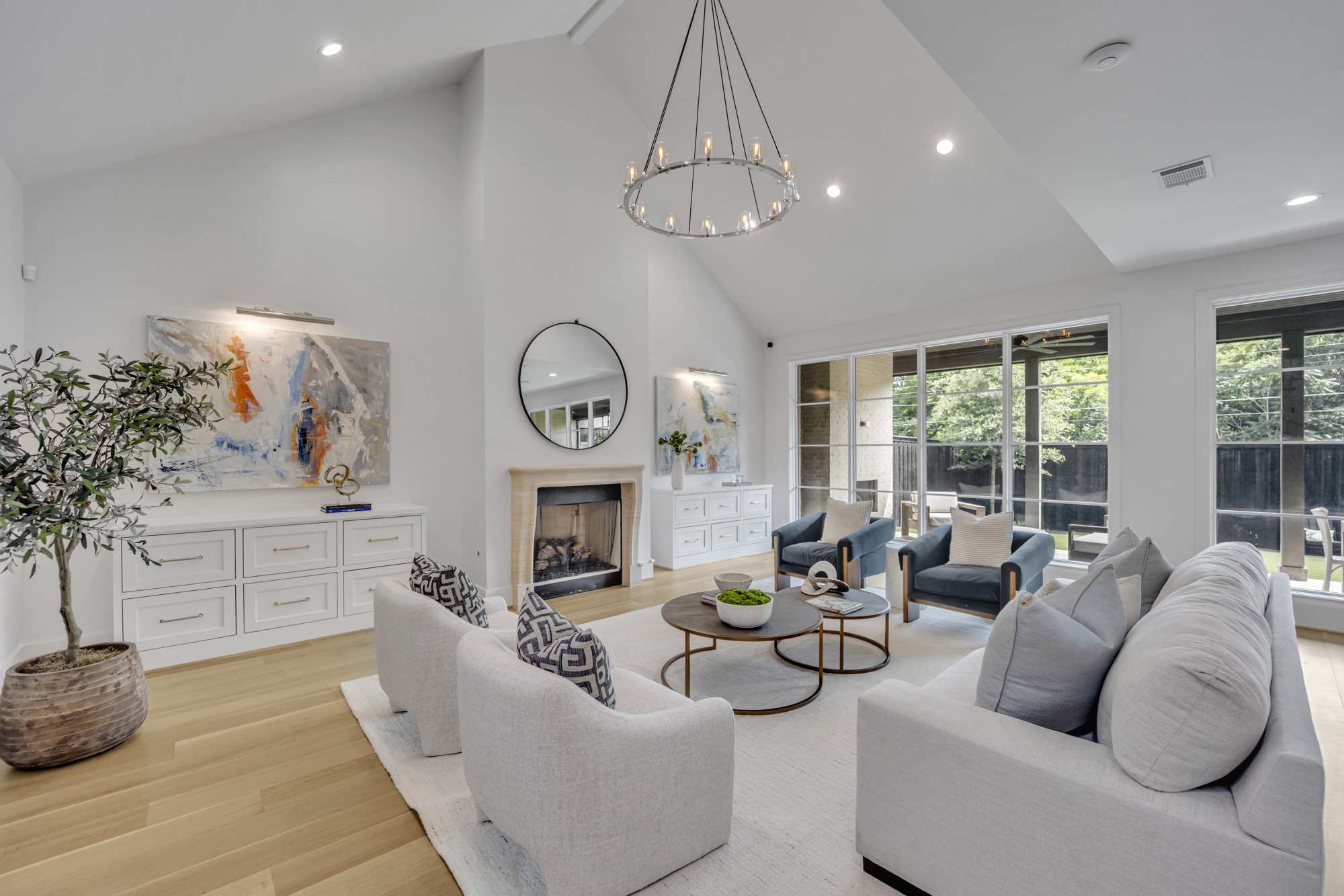 7141 Lyre Lane