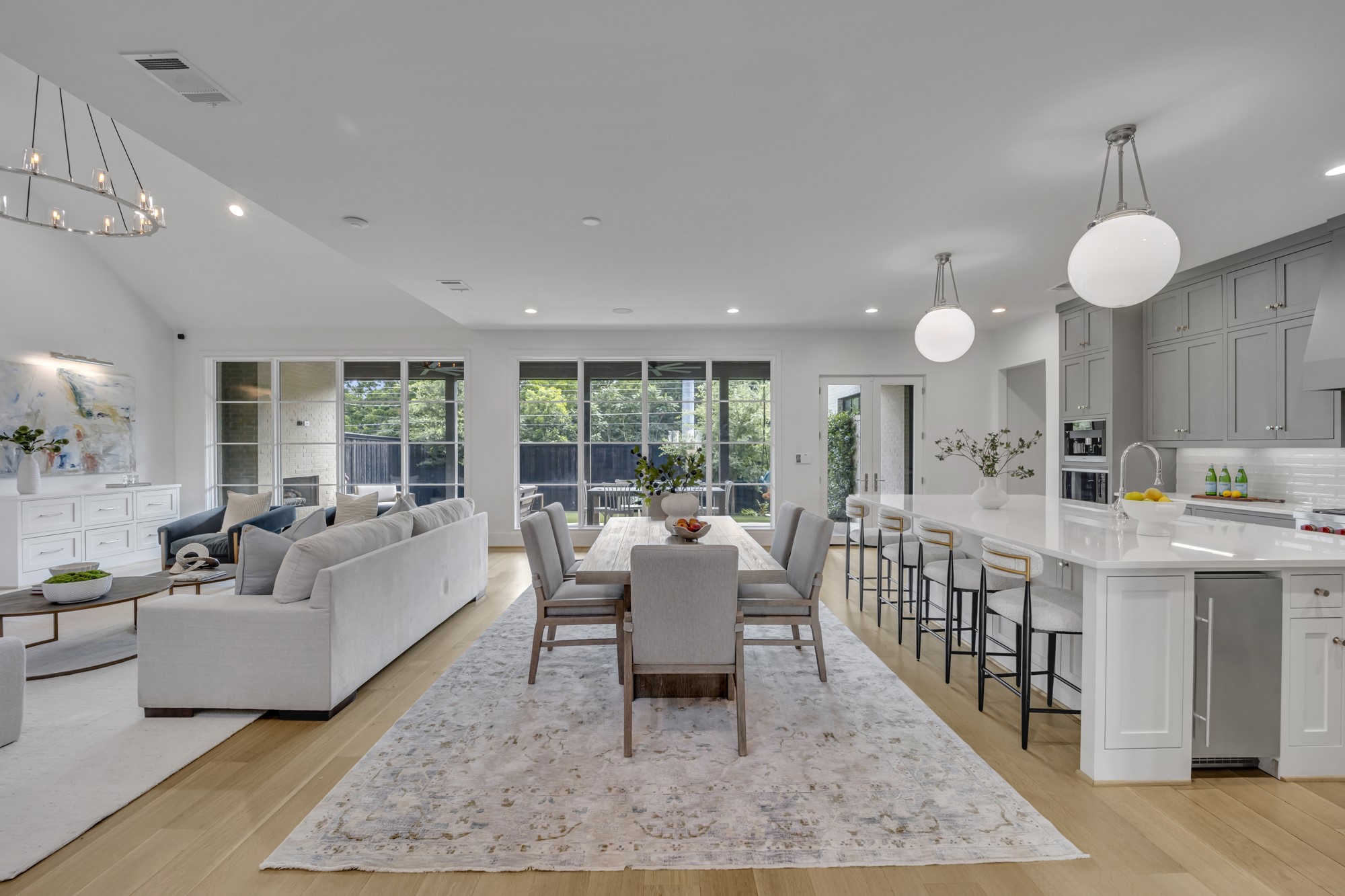 7141 Lyre Lane