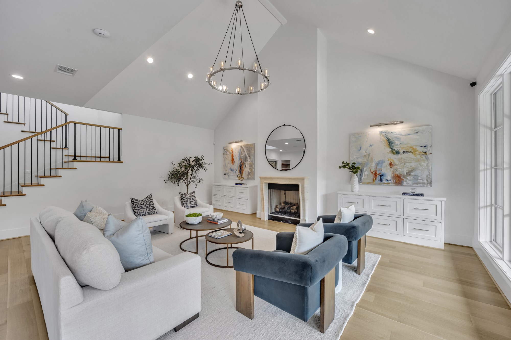 7141 Lyre Lane