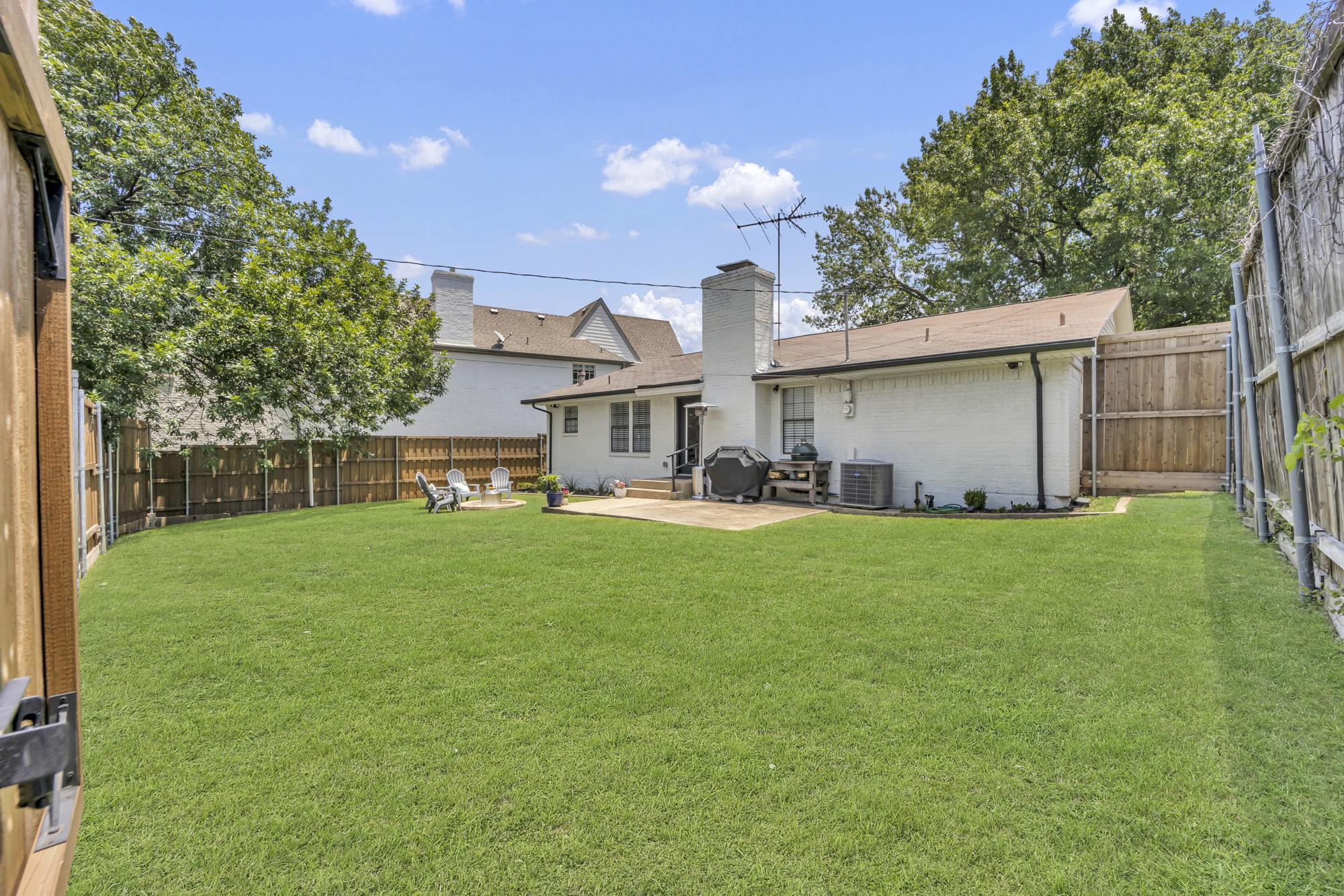 6961 Abbey Court