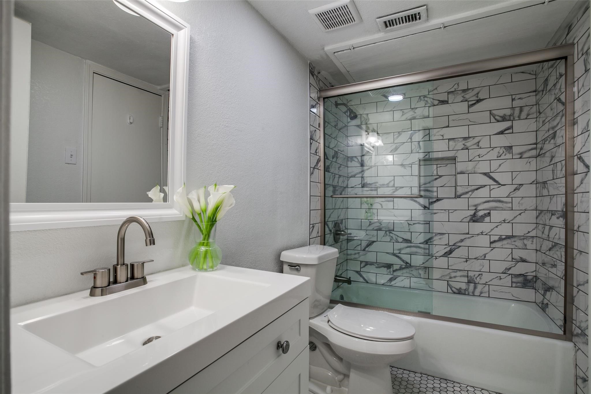 5812 Milton Street 205