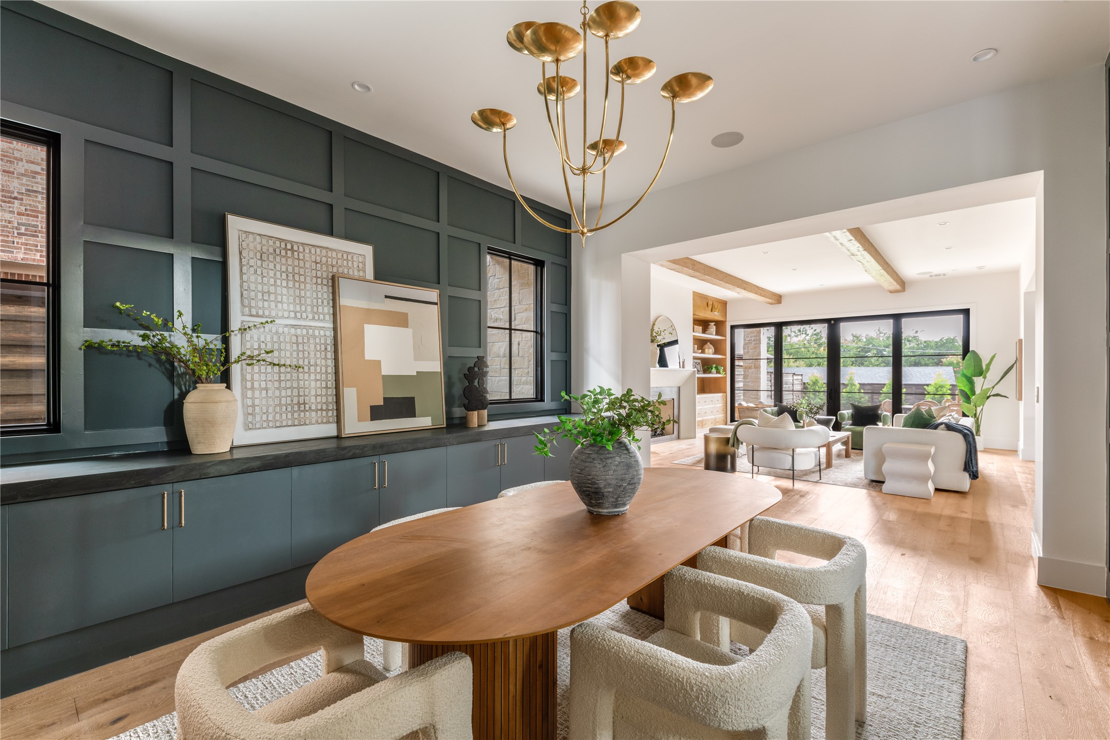 6814 Southridge Drive