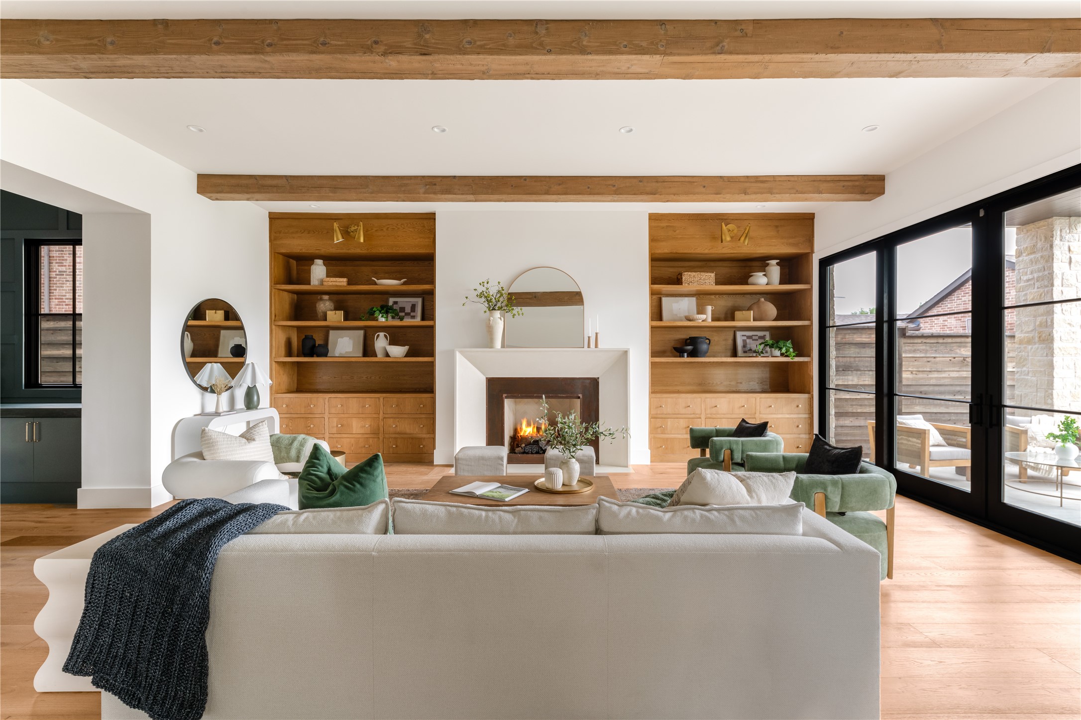 6814 Southridge Drive