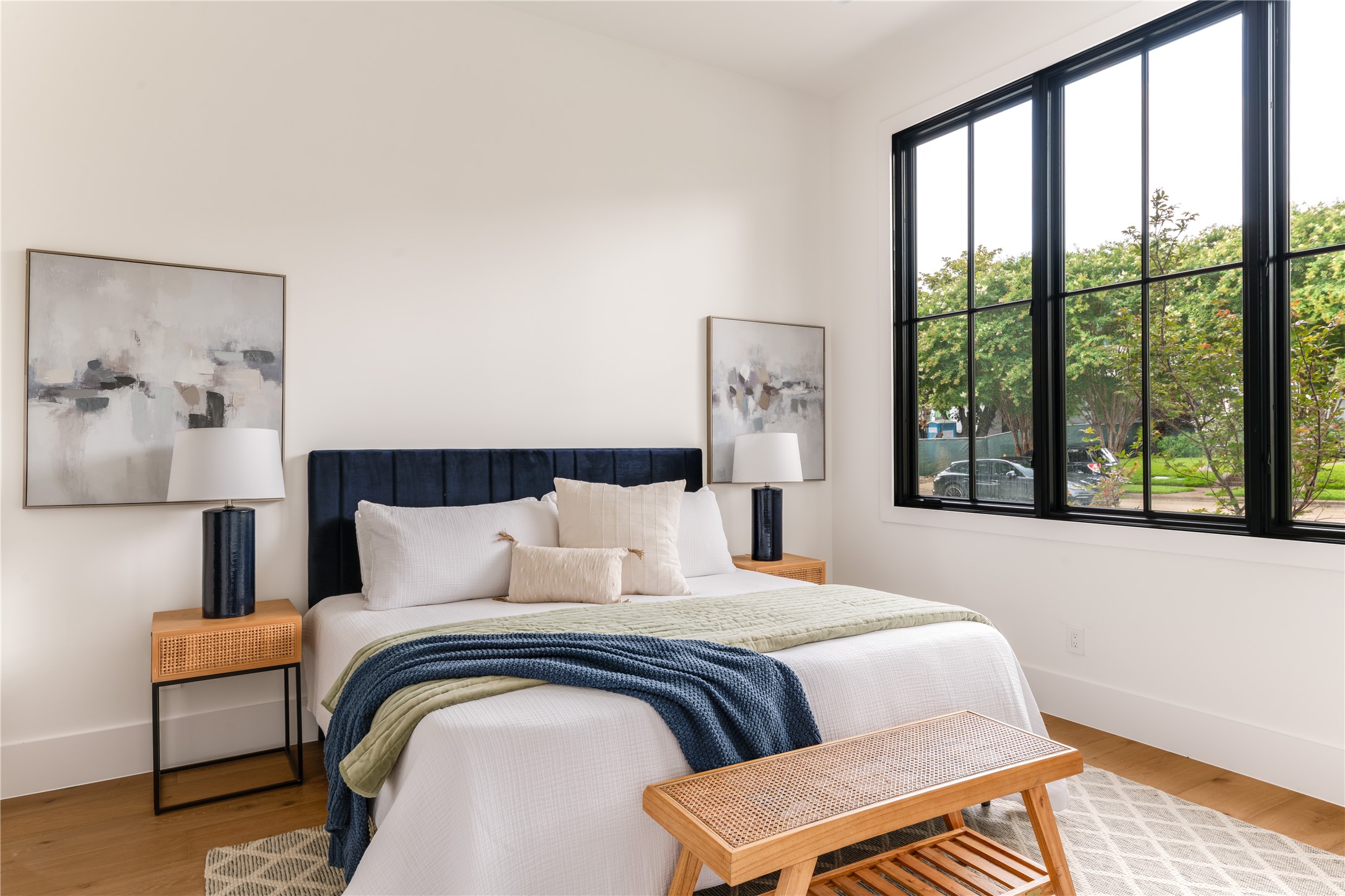 6814 Southridge Drive