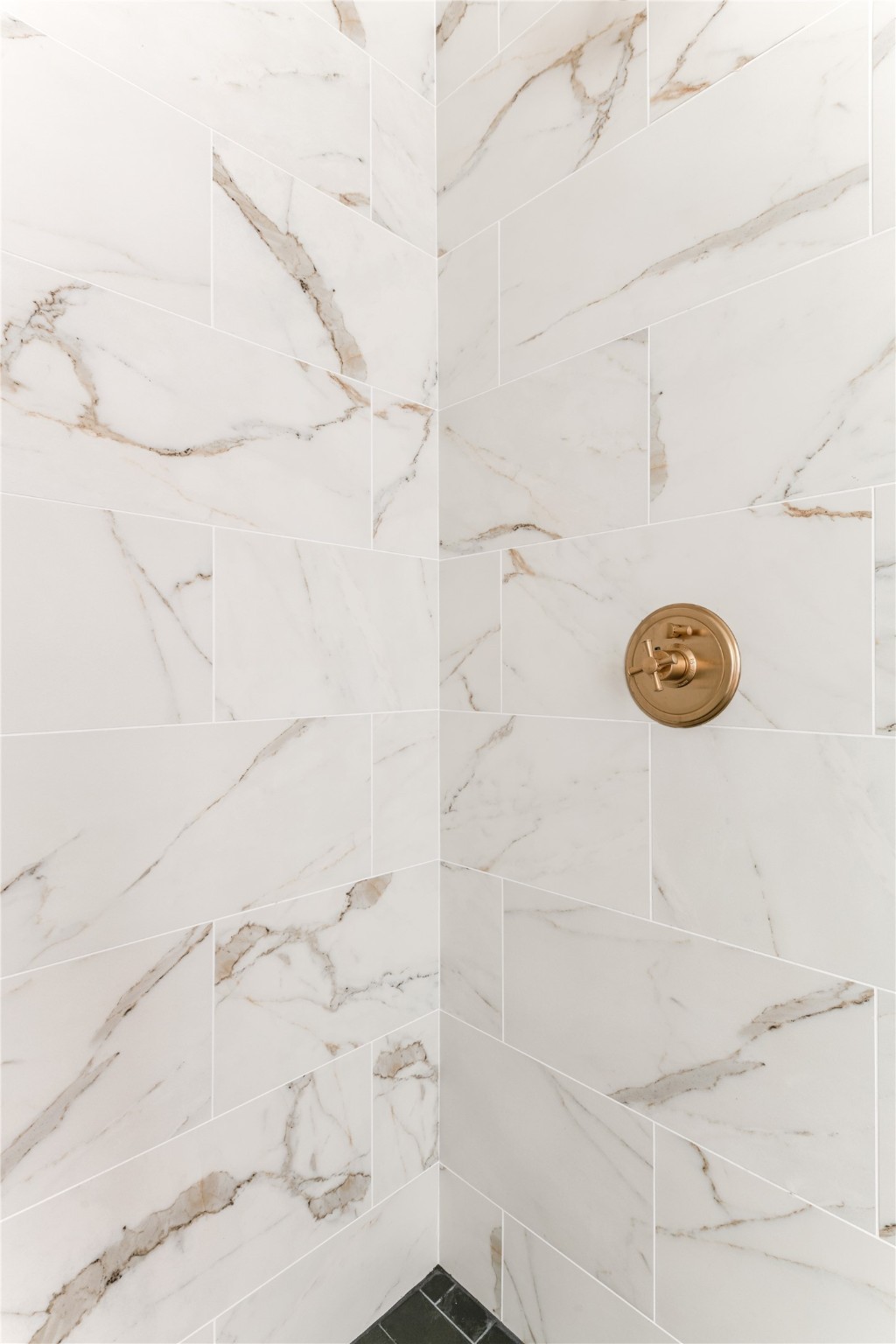 6814 Southridge Drive