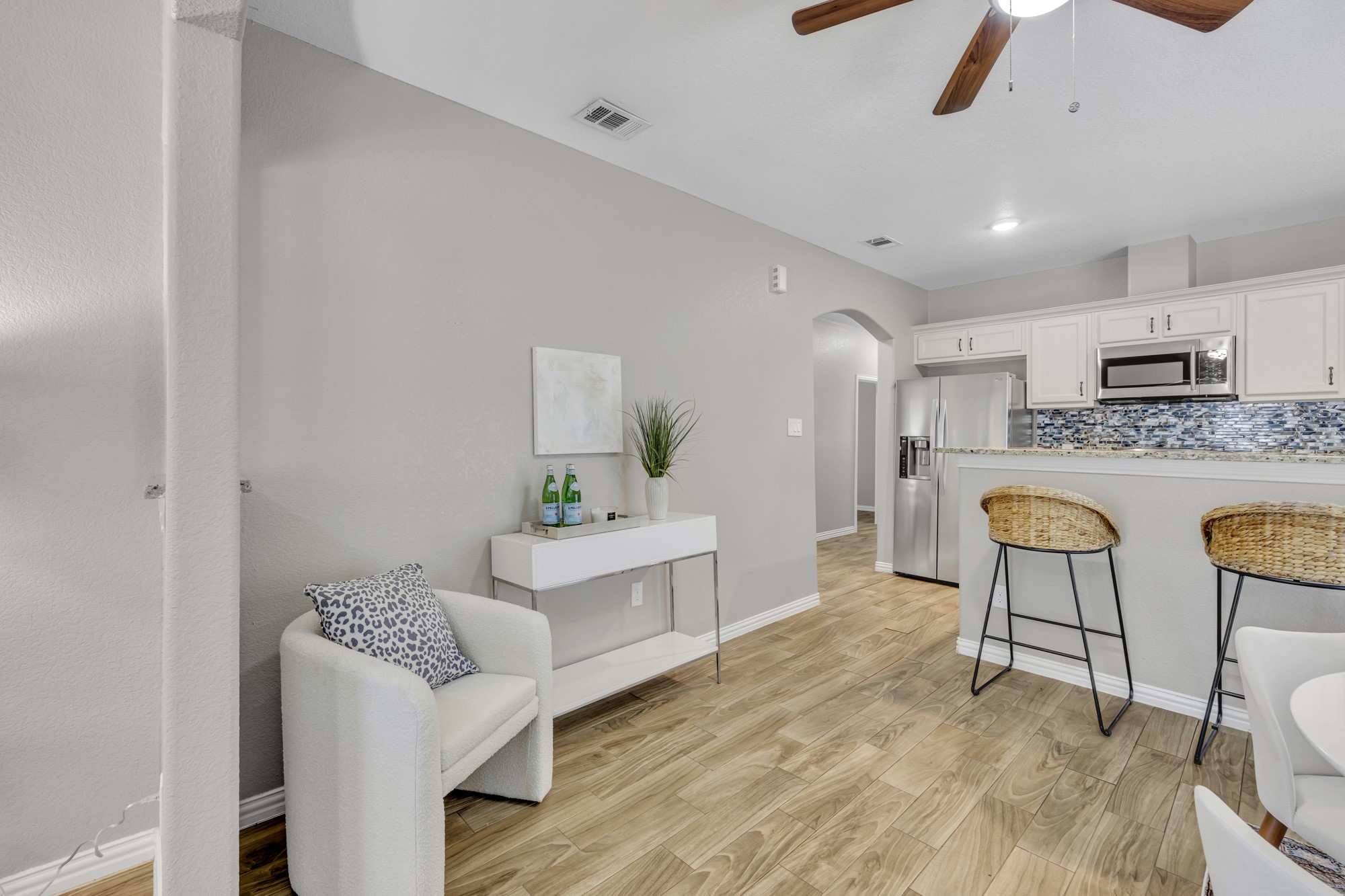 925 S Brighton Avenue