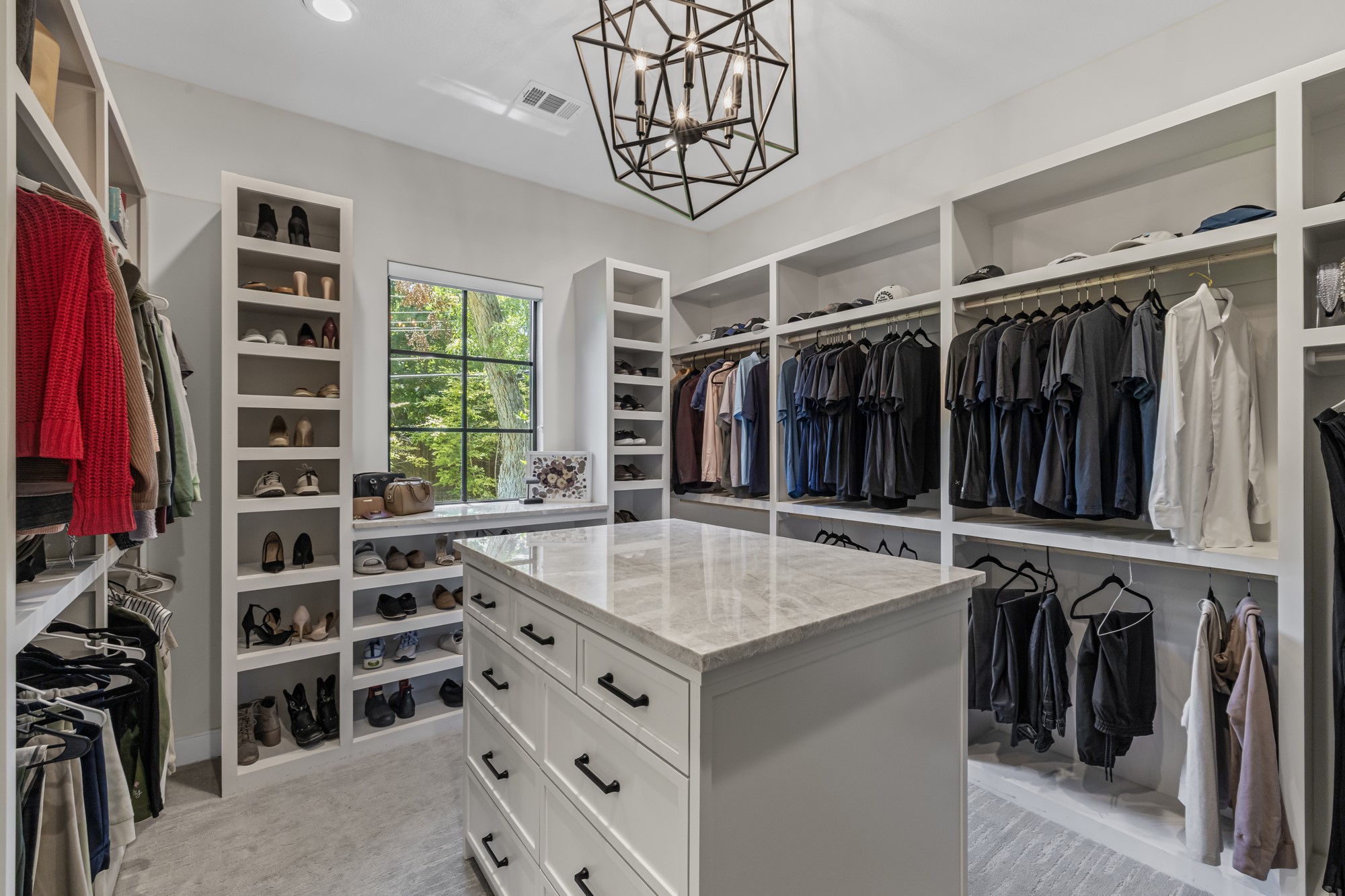 7019 Greentree Lane