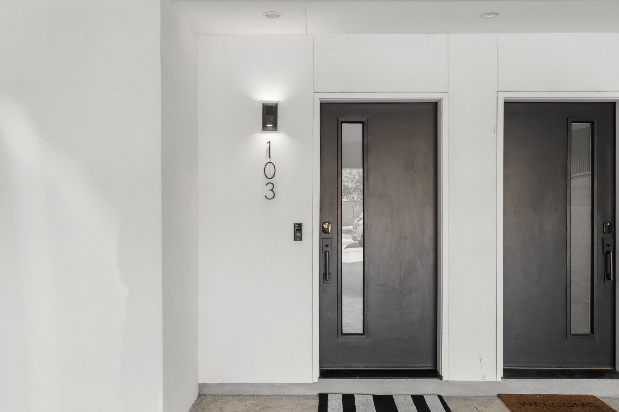 2001 N Prairie Avenue 103