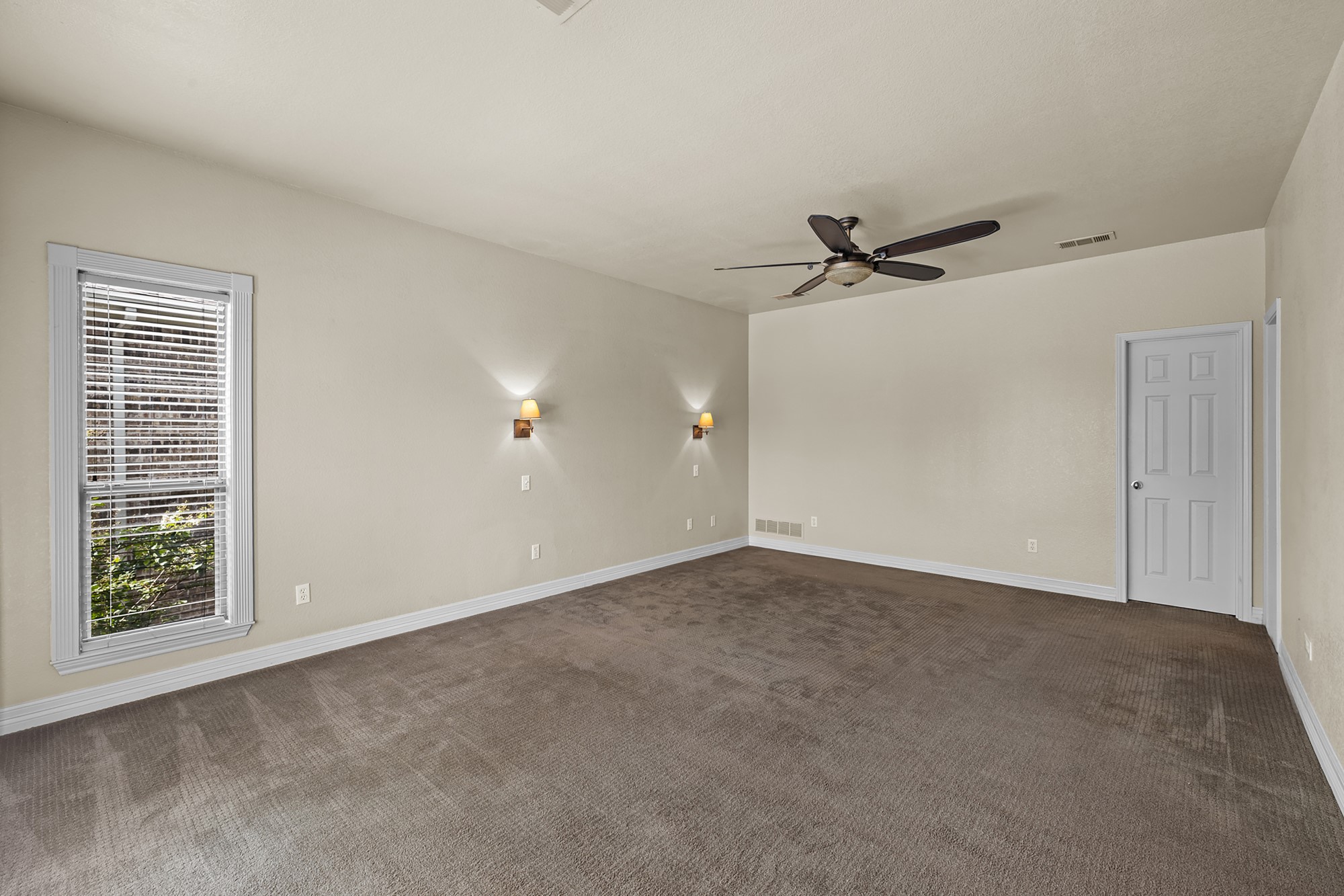 202 Harbor Landing Drive