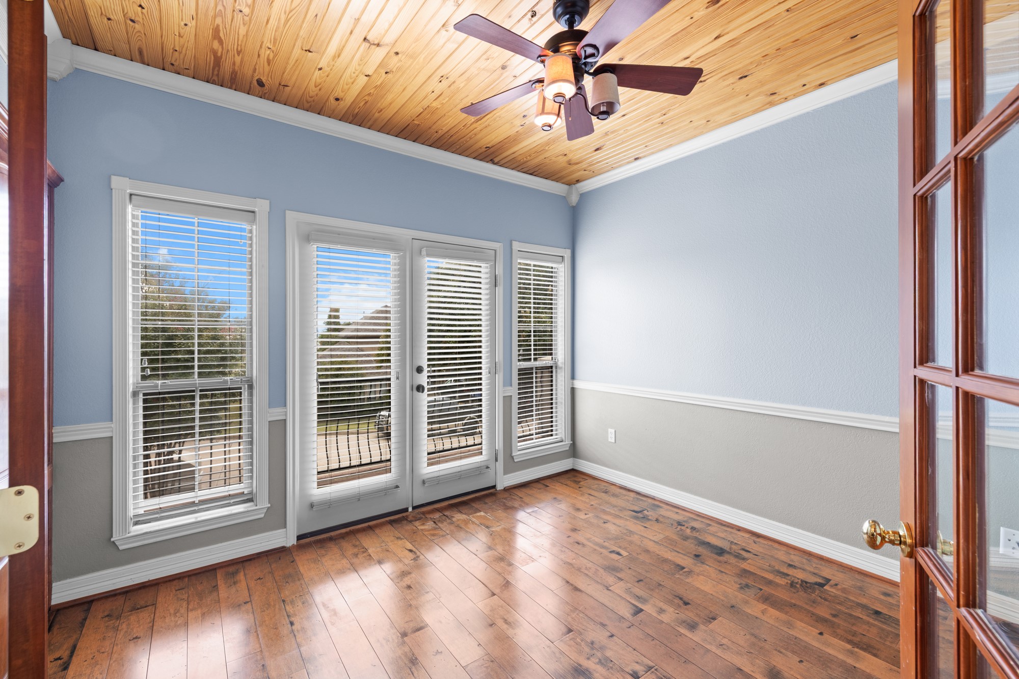 202 Harbor Landing Drive