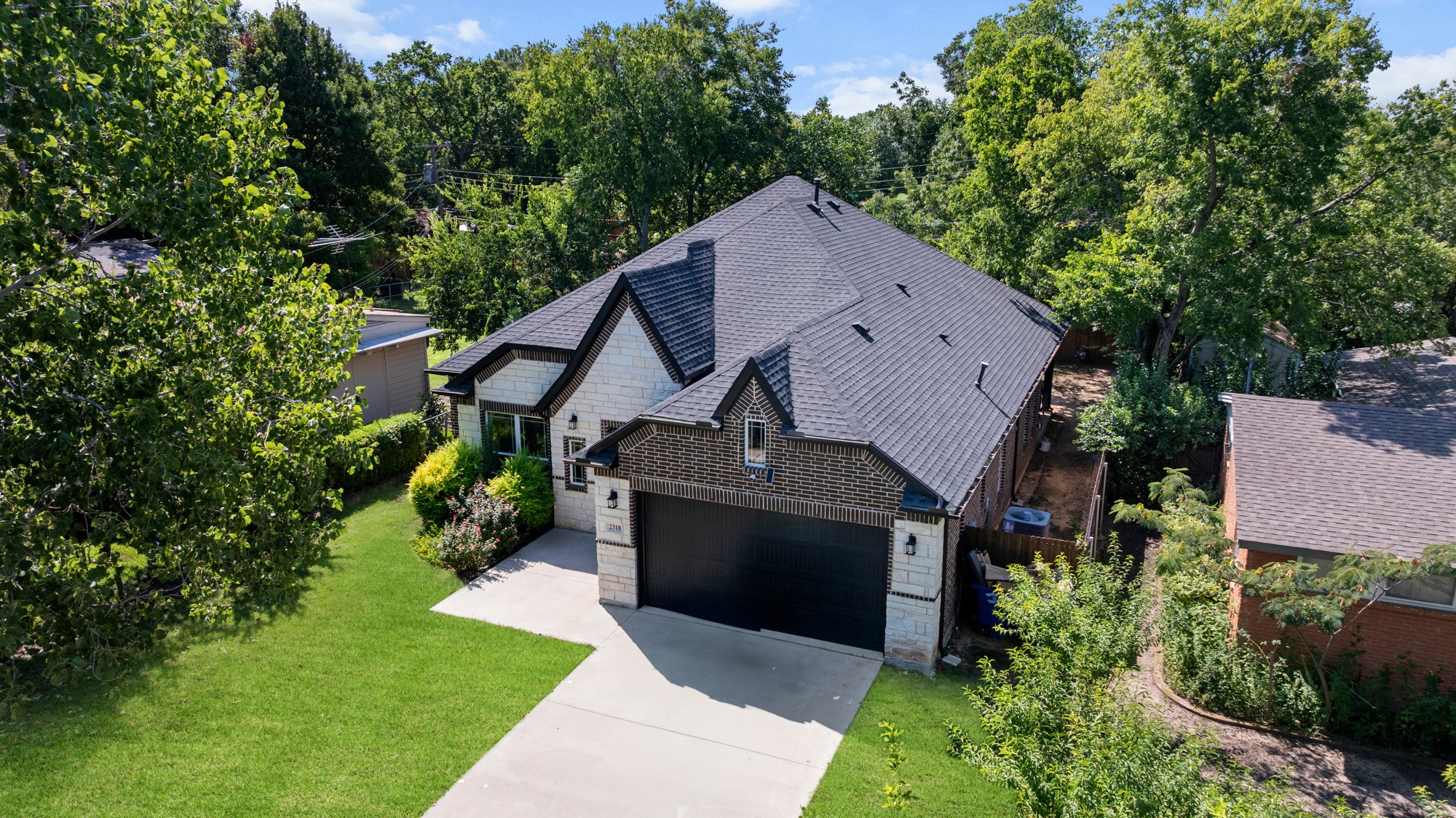 2318 Jonesboro Avenue