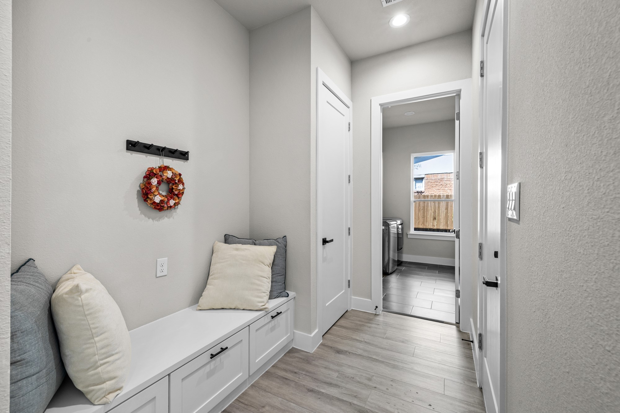 2318 Jonesboro Avenue