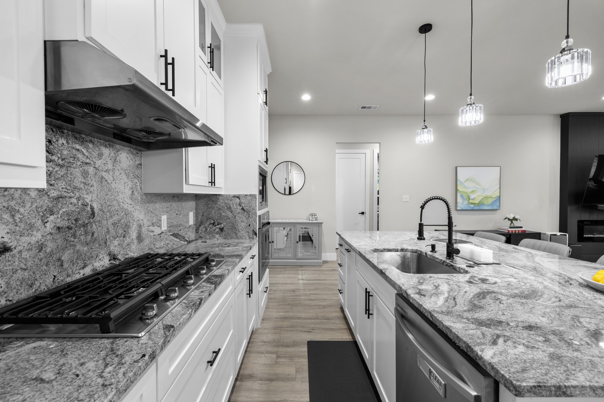 2318 Jonesboro Avenue