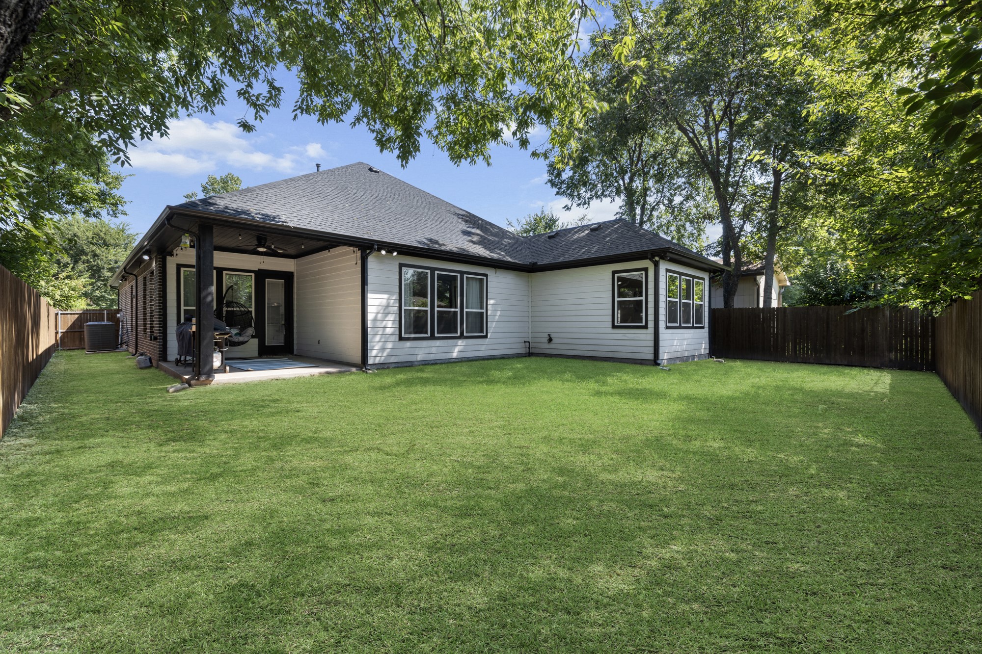 2318 Jonesboro Avenue