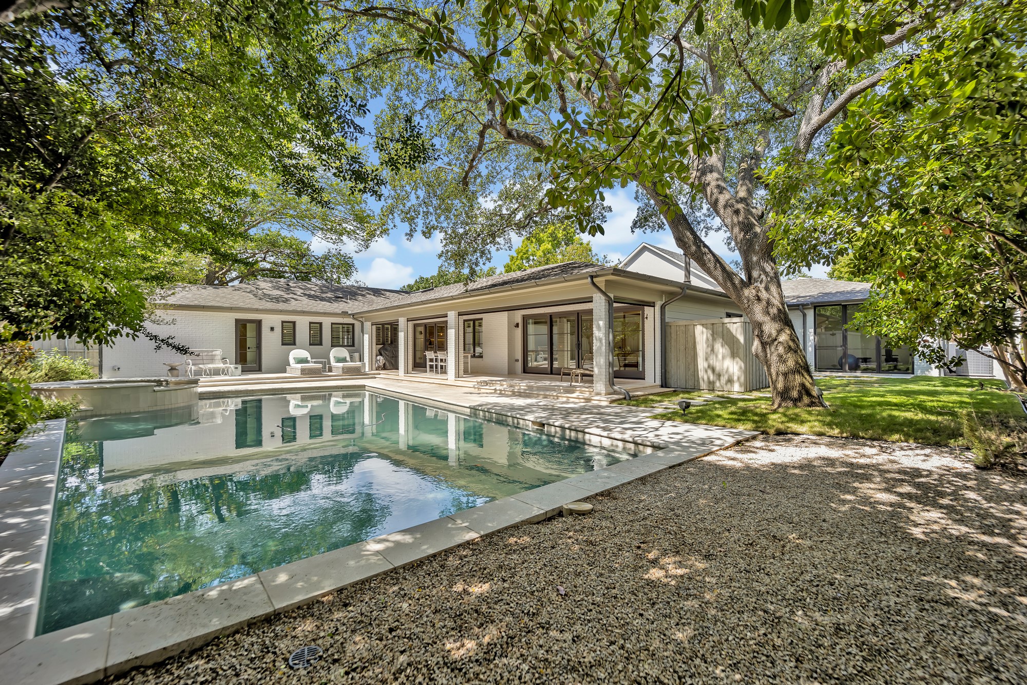 6625 Bob O Link Drive