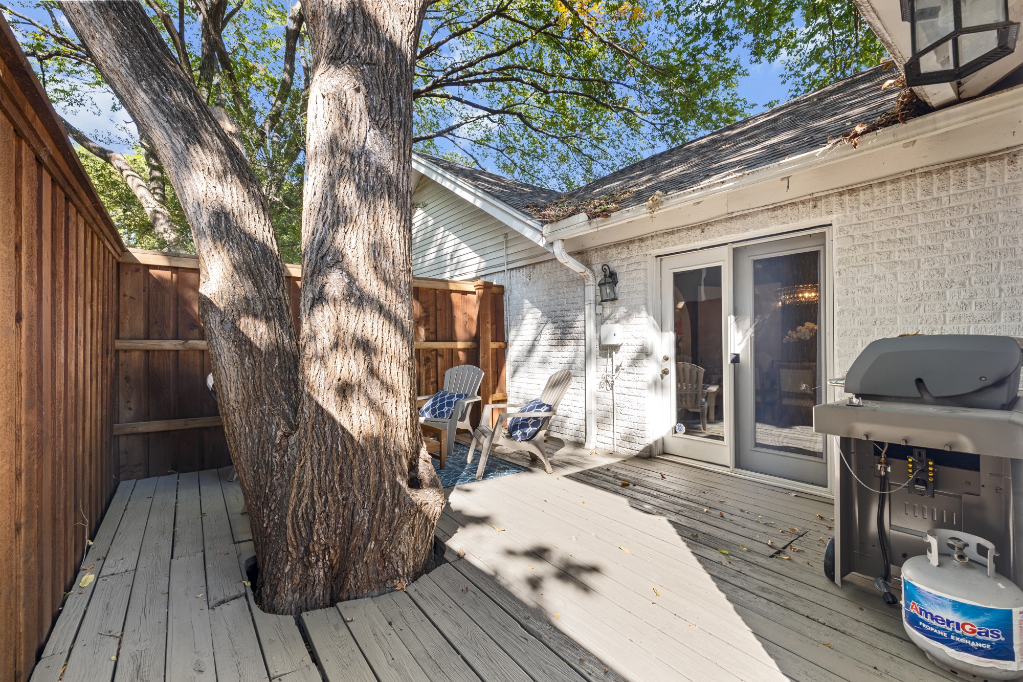 5242 Merrimac Avenue