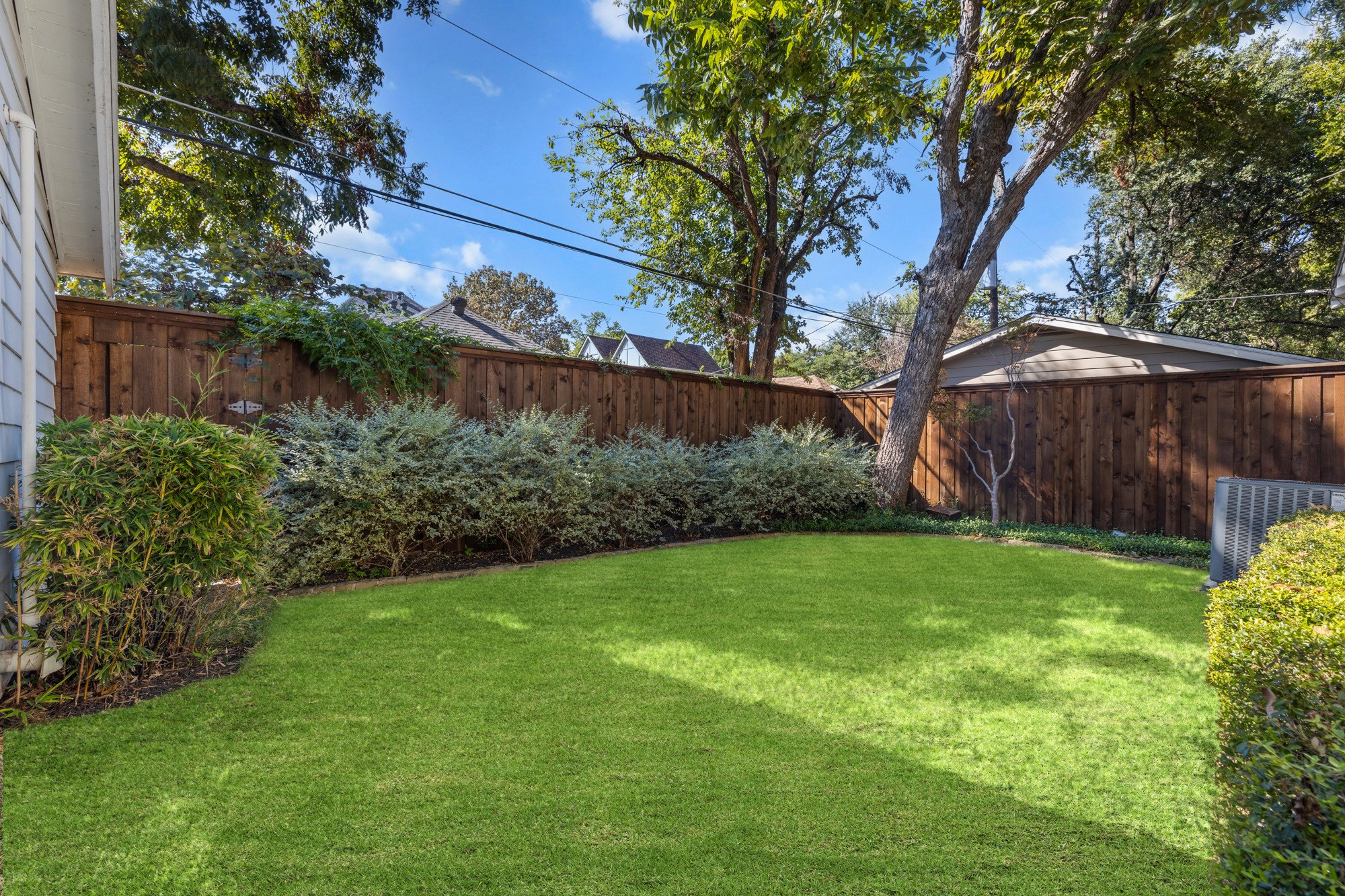 5242 Merrimac Avenue