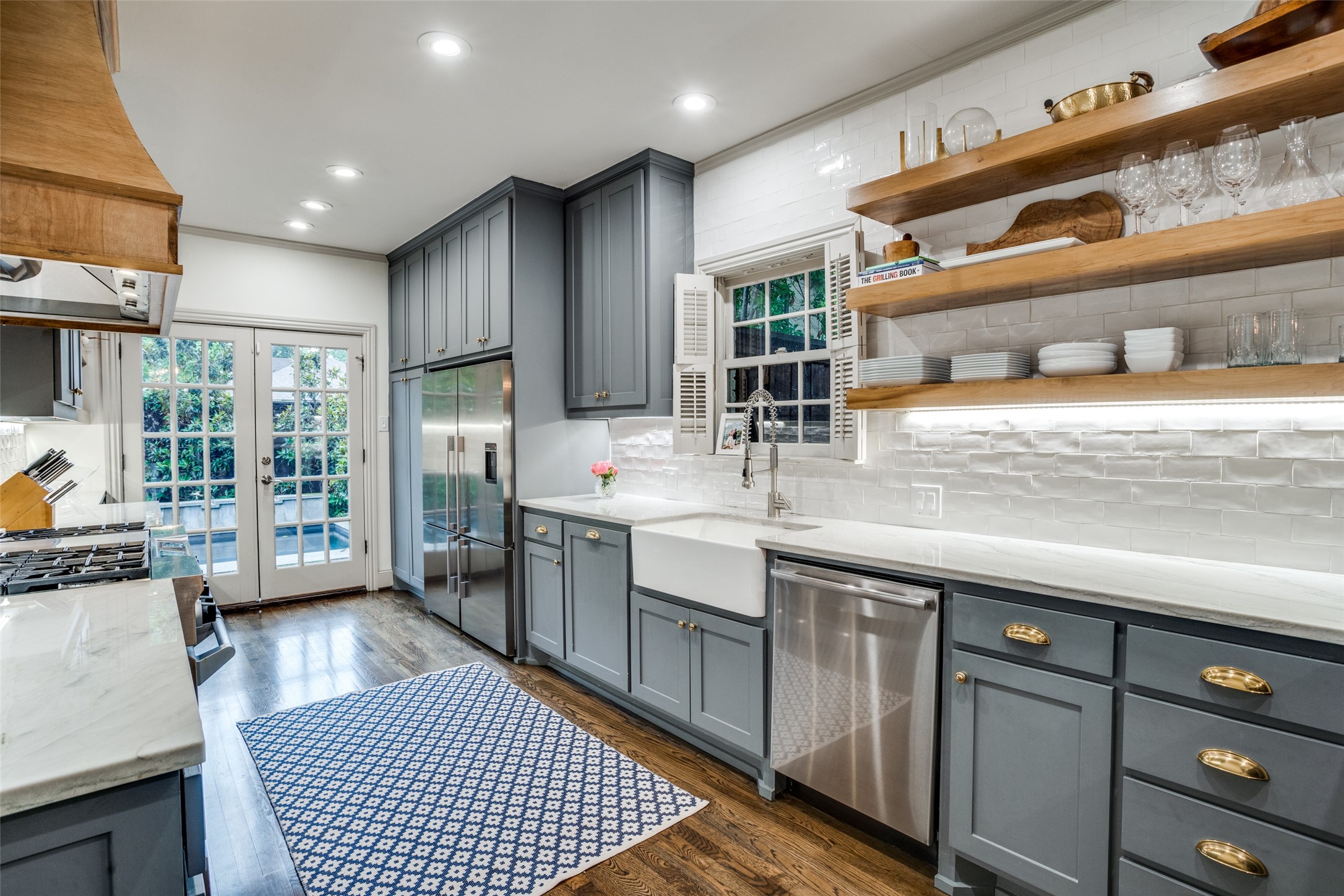 5422 Merrimac Avenue