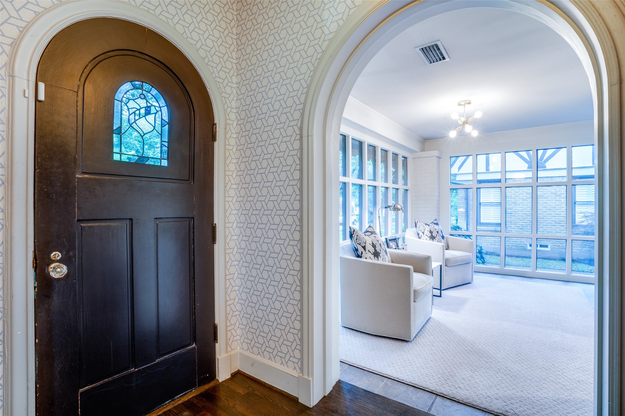 5422 Merrimac Avenue