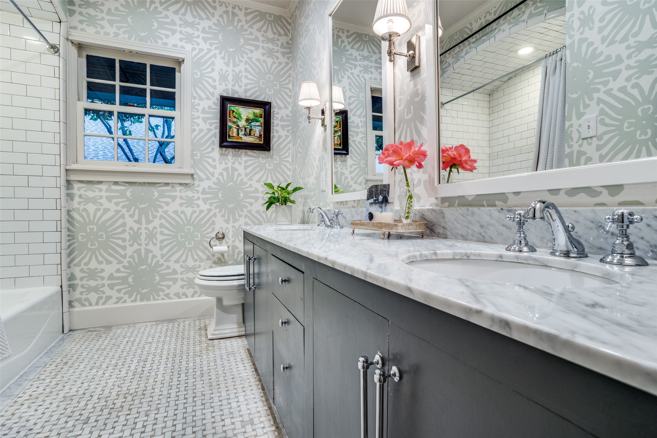 5422 Merrimac Avenue