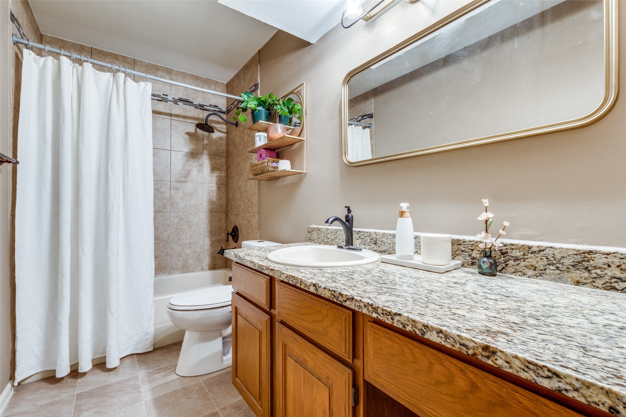 13109 Burninglog Lane