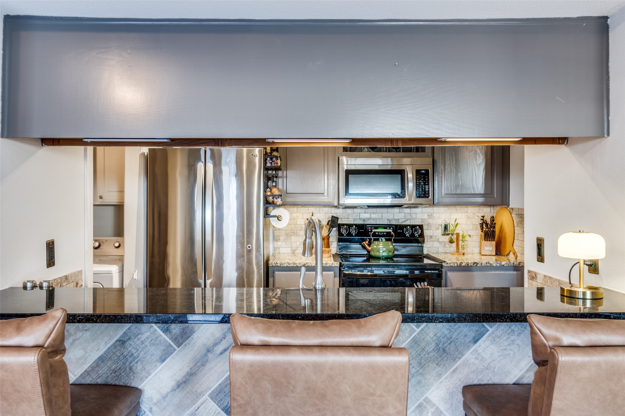 13109 Burninglog Lane