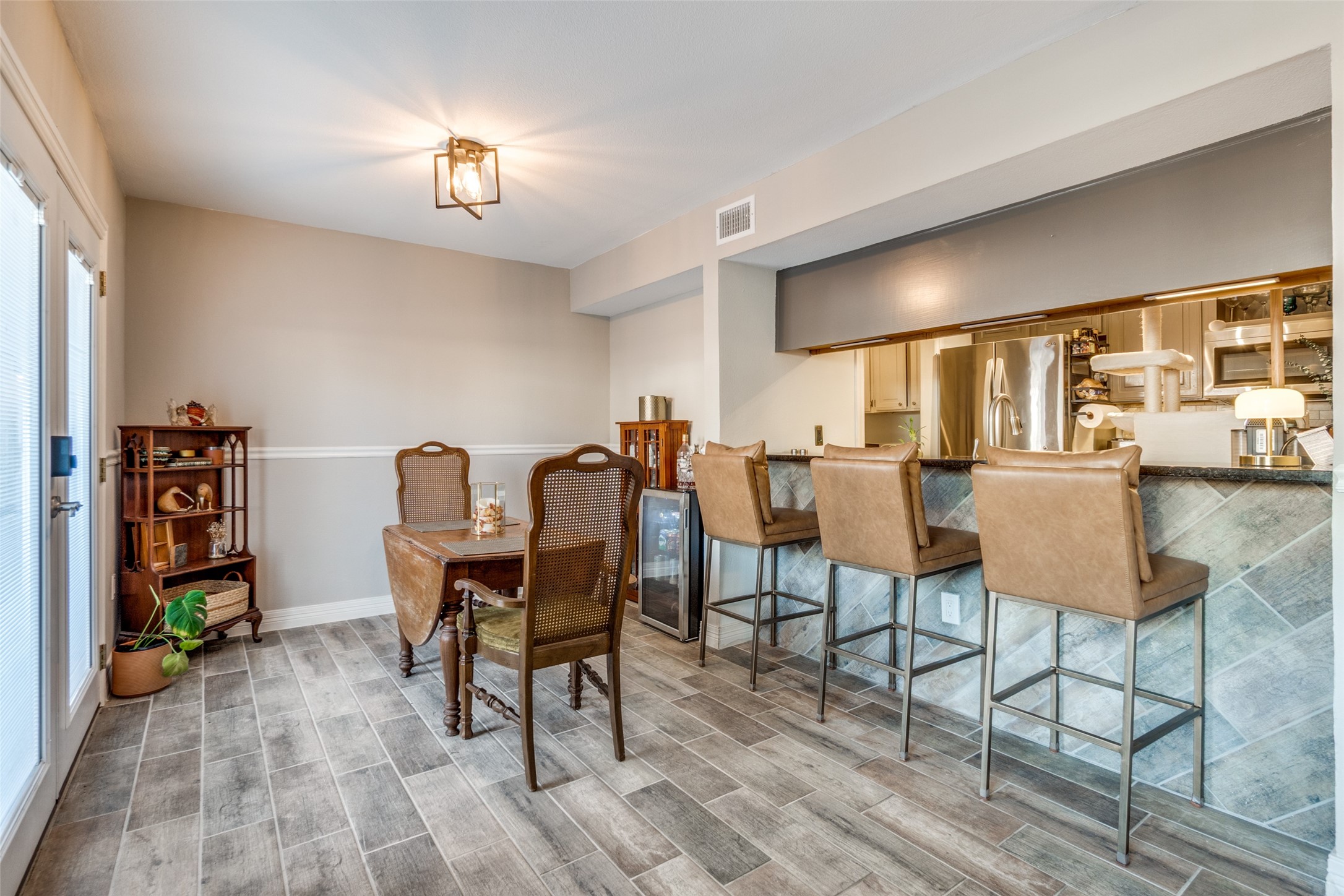 13109 Burninglog Lane