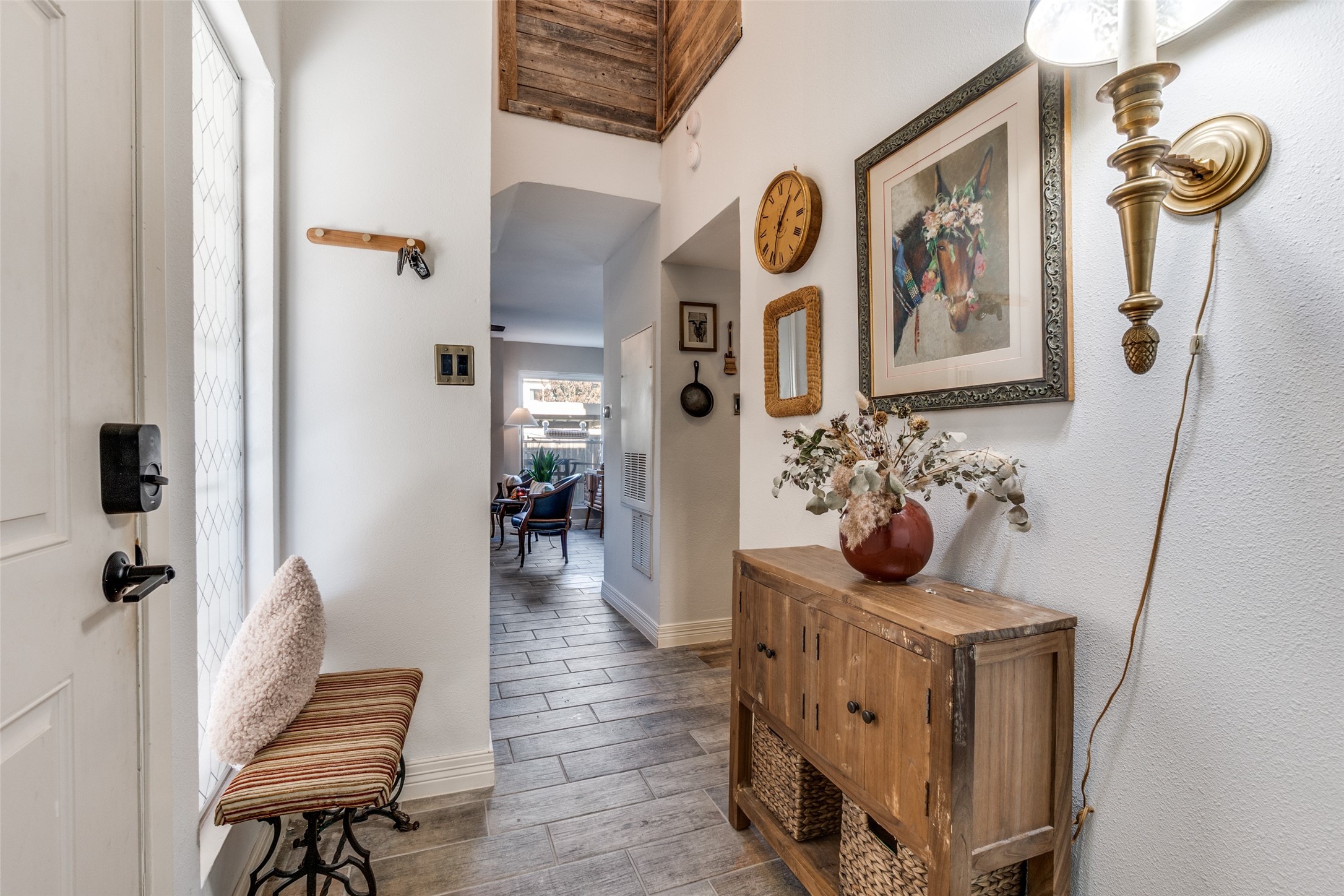 13109 Burninglog Lane